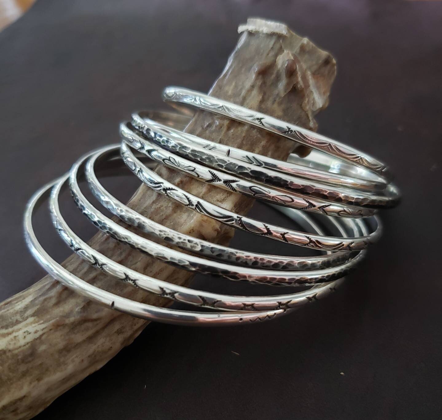 https://i.etsystatic.com/16486069/r/il/462f7c/3122237926/il_fullxfull.3122237926_gwor.jpg