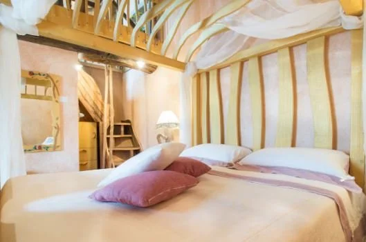 bedroom sample 3.JPG