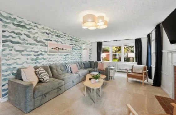 Winter 27 living room.JPG