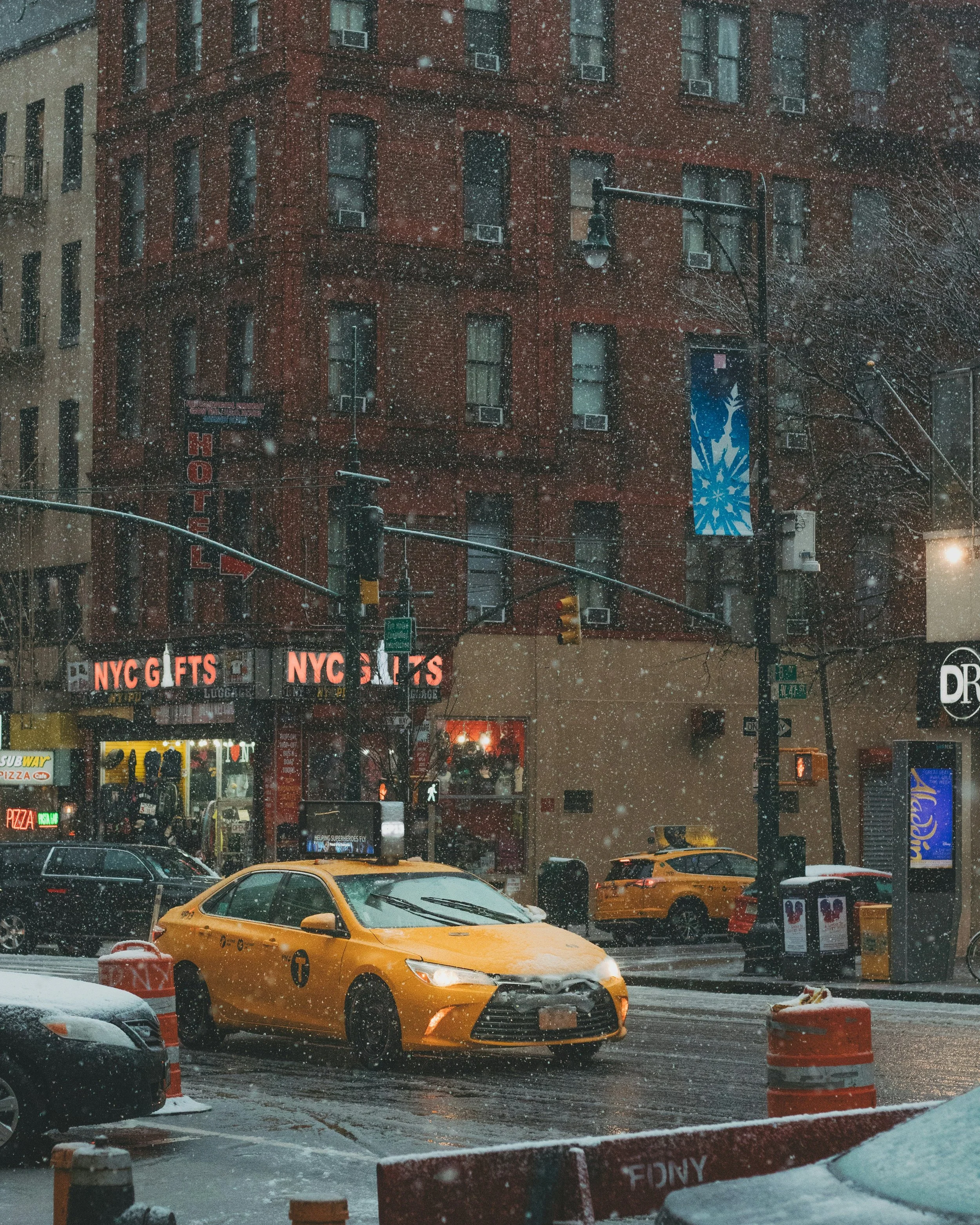 guzman-barquin-TCay8KV9yL8-unsplash.jpg