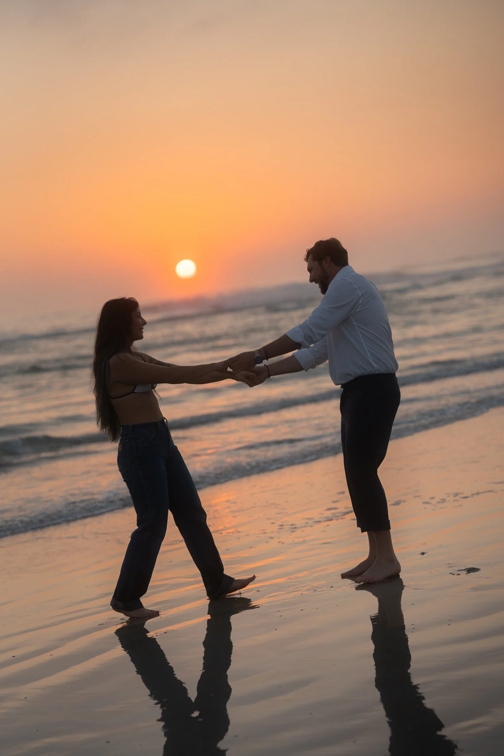 Dreamy-Beach-Engagement-Portraits-23.jpg