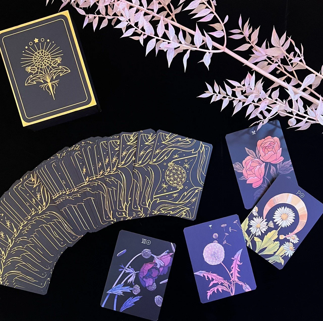 Botanica: A Tarot Deck about the Language of Flowers