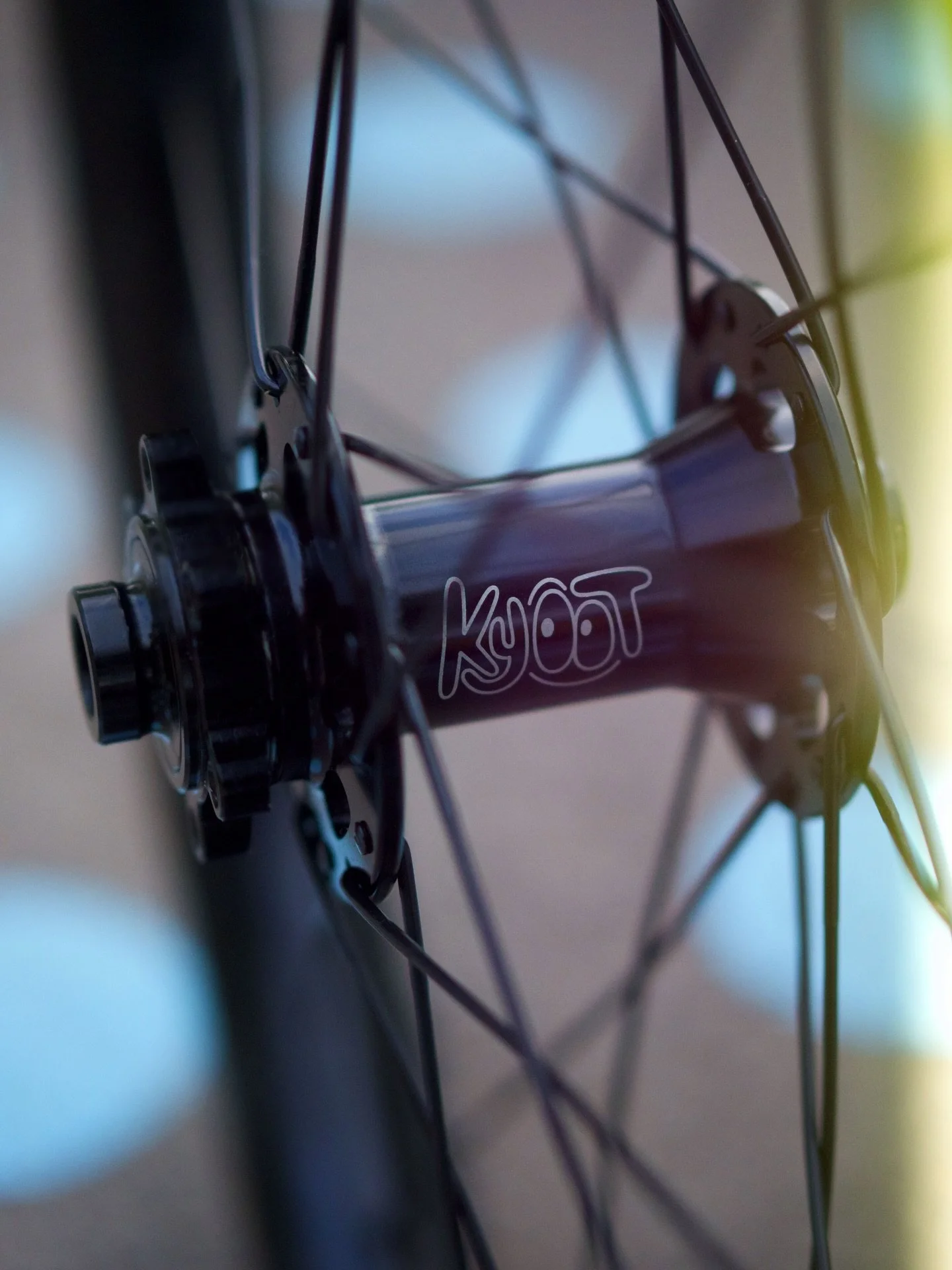 Superstar Ratchet Wheelset 📸 @brandonsouba 

A considered upgrade for the Rolly Polly or any frame using-

Front: 12 &times; 100 mm thru-axle

Rear: 12 &times; 142 mm thru-axle

Built around the proven ratchet ring-drive system, these hubs deliver c