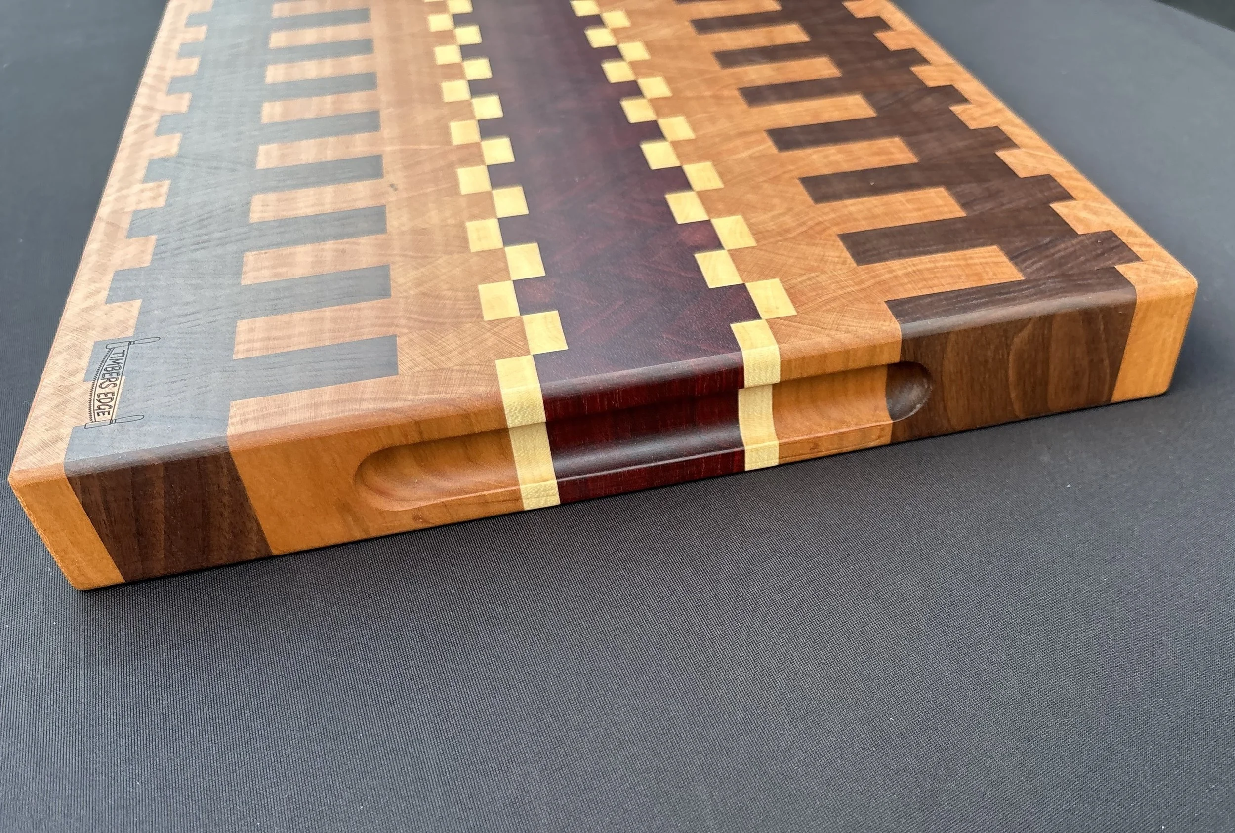 Design Cutting Board 6.jpg