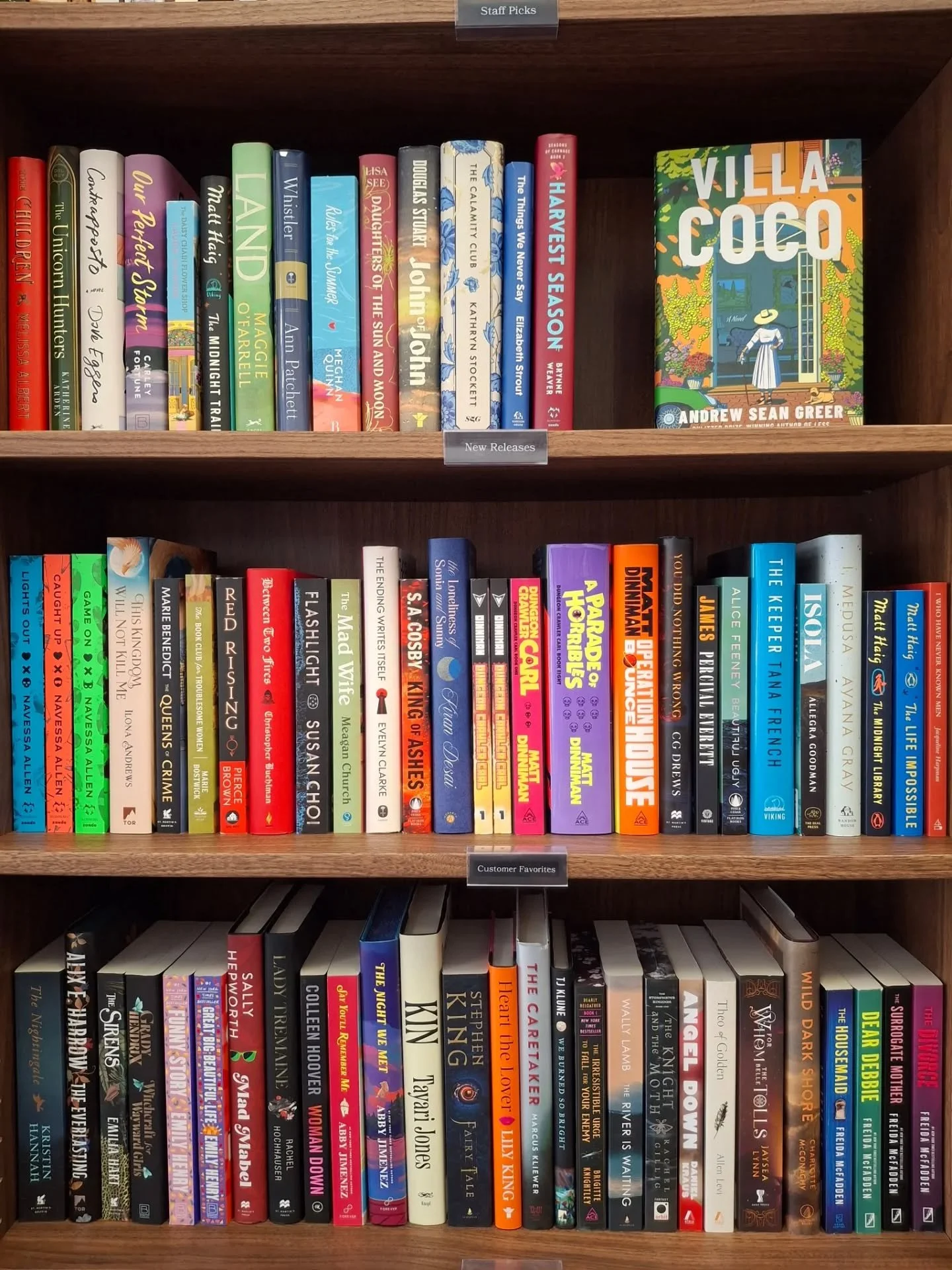 New books! New socks! New book covers! New bags! New bookmarks! 

And more on the way... 

Stop in to see what else is new, and fill up your TBR for the summer. 📚🌞

Tues, Wed, Thurs 11 am-6 pm
Friday 11 am-7 pm
Saturday 10 am-6 pm
Closed Sunday &am