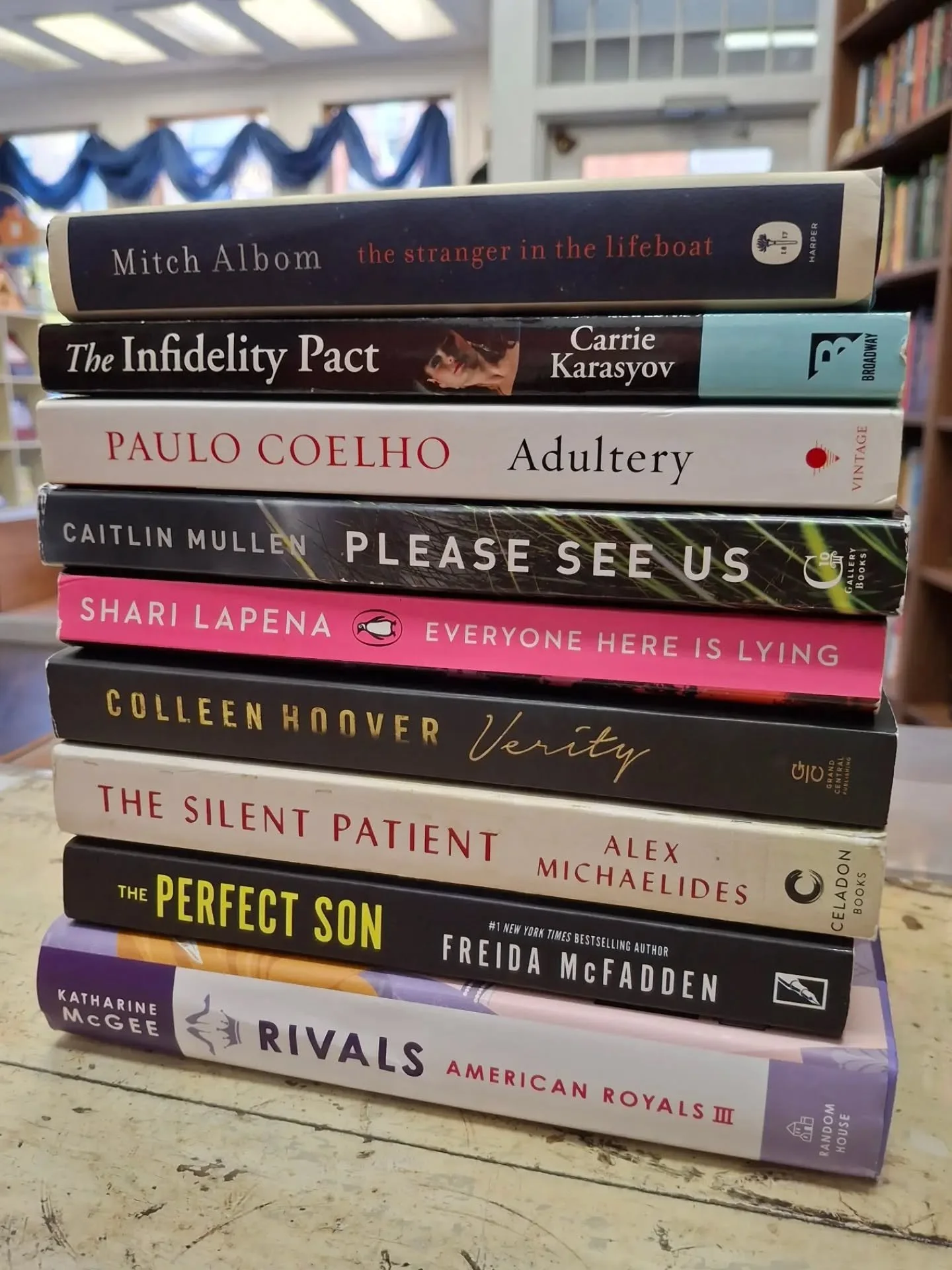 A few new arrivals, all in gently-used condition. 📚
