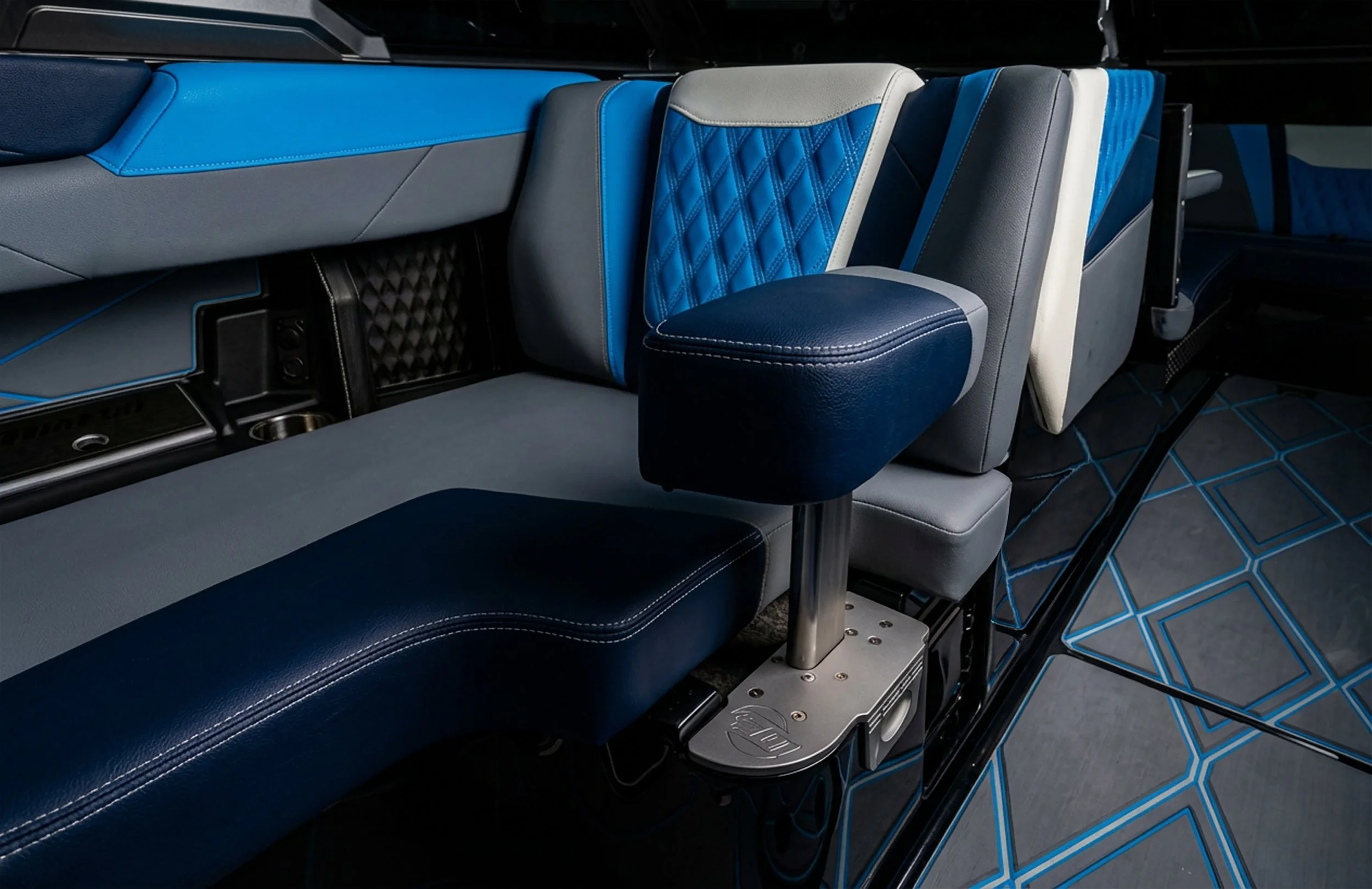 on-boat_armrest.jpg