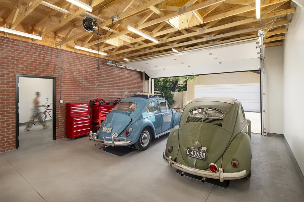 VW Garage