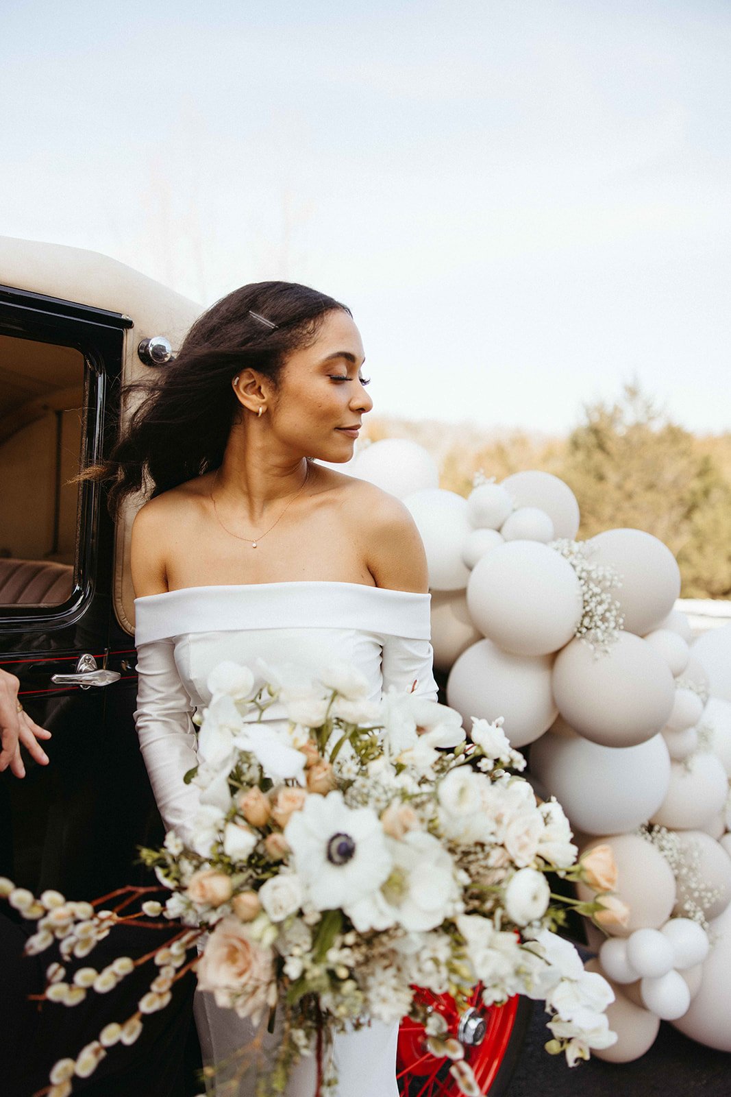 Bridal Photography with a vintage car near Branson MO