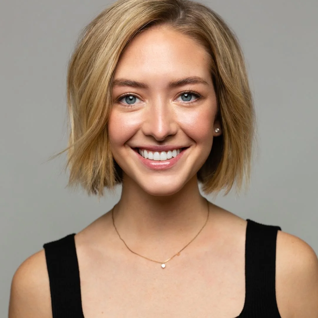 🤗 @courtcoker 
.
.
.
.
.
.
.
#beauty #lifestyle #lifestyleshoot #talentagency #friday #commercialphotography #commercial #model #actress