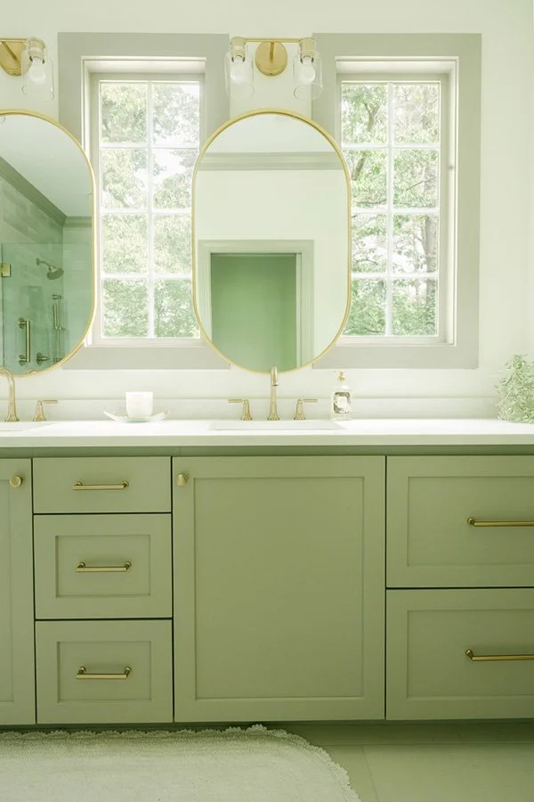 This custom cabinets of this bathroom vanity provide plenty of storage to reduce clutter in the bathroom