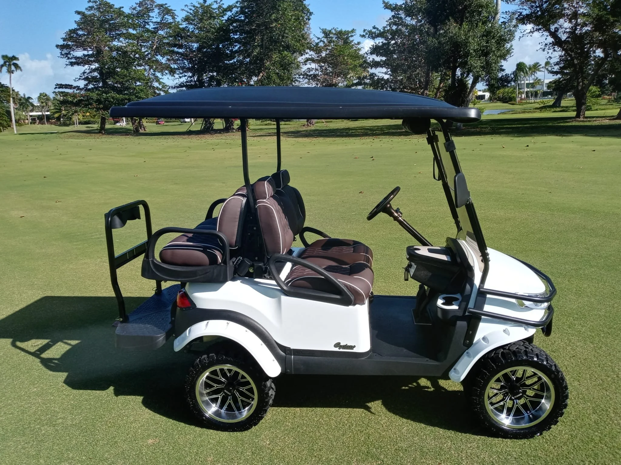 WhatsApp Image 2023-02-08 at 4.39.31 PM.jpeg