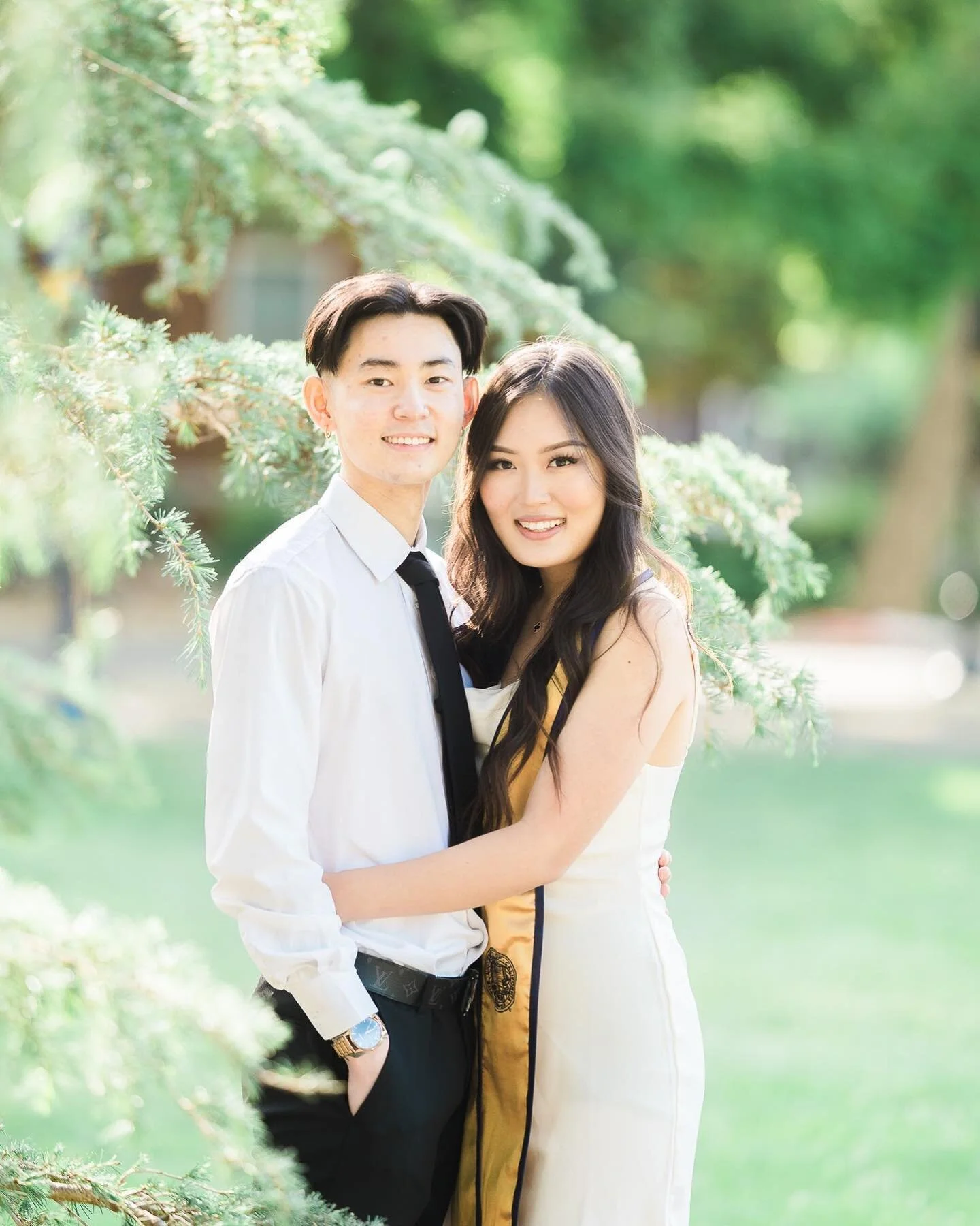 Love in the air :)
#ucdavisgrad #graduation #weddingphotography #weddingphotographer #couplegoals #couplephoto #beautiful #couplegoals❤