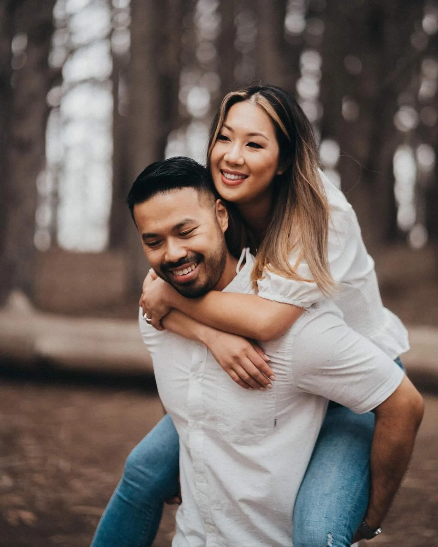 San Francisco has my heart 
Sf is always a place that is so special. There is so much offer from this city : from grand landscape to intimate forest and super nice beaches. This post is to adore my lovely cousin Youmi and her fianc&eacute; Eric. I to