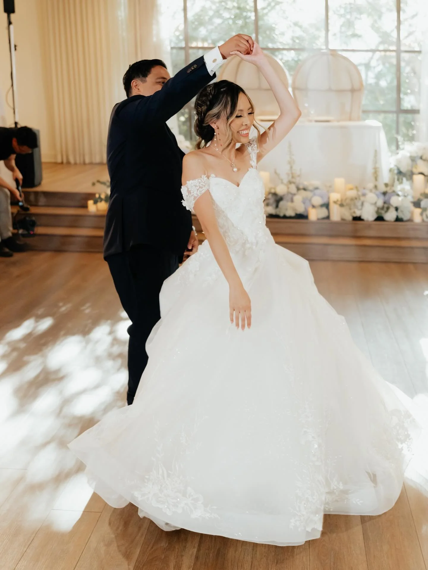 Times may go. But memories remained forever 
#LuxuryWeddingPhotography #EditorialWeddingPhotographer #FineArtWedding #LuxuryWeddingPhotographer #EditorialWeddingInspiration #DocumentaryWeddingPhotography #WeddingPhotojournalism #AuthenticWeddingMomen