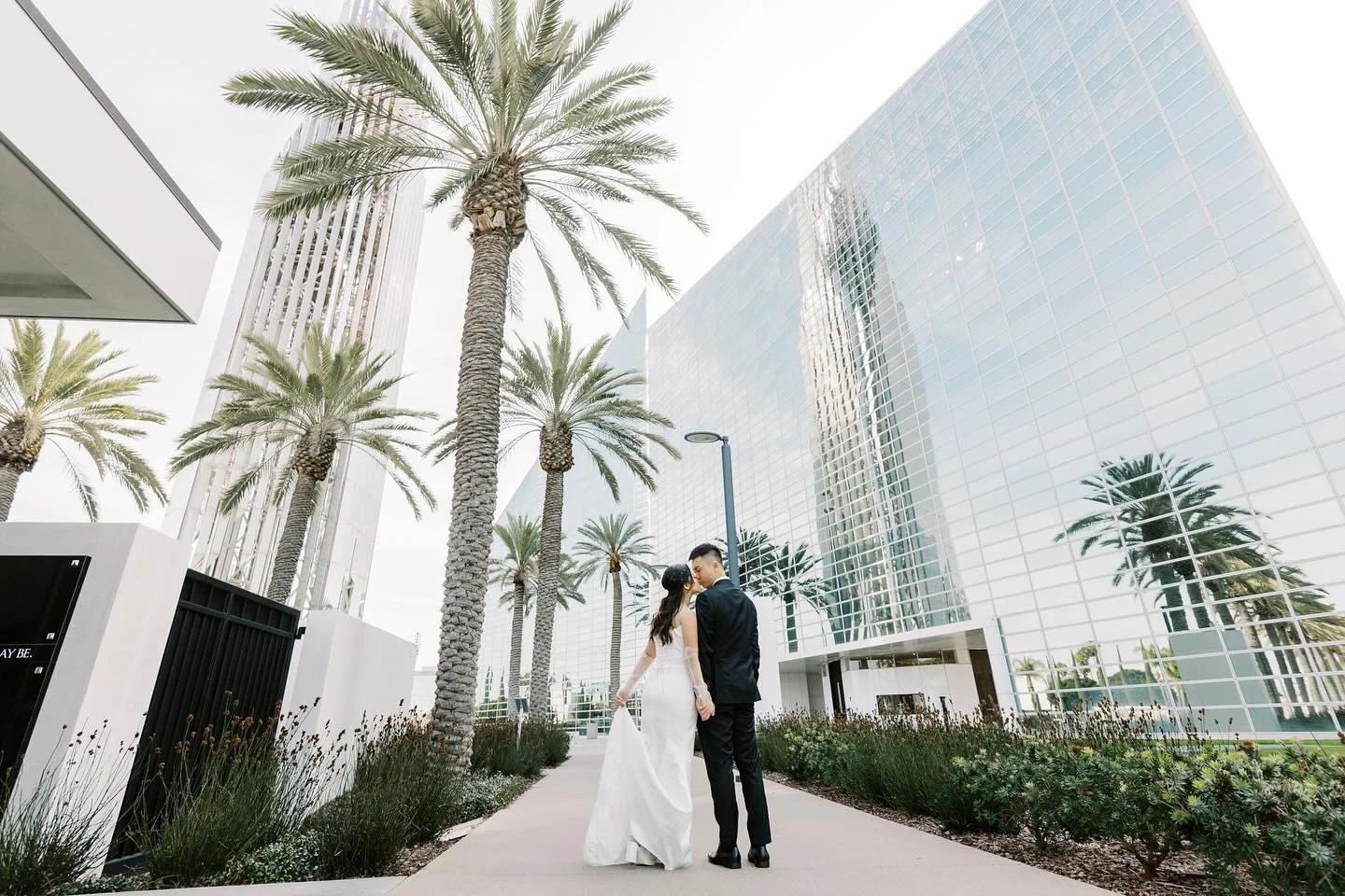 Dancing under the cathedral 
#LuxuryWeddingPhotography #EditorialWeddingPhotographer #FineArtWedding #LuxuryWeddingPhotographer #EditorialWeddingInspiration #DocumentaryWeddingPhotography #WeddingPhotojournalism #AuthenticWeddingMoments #CandidWeddin