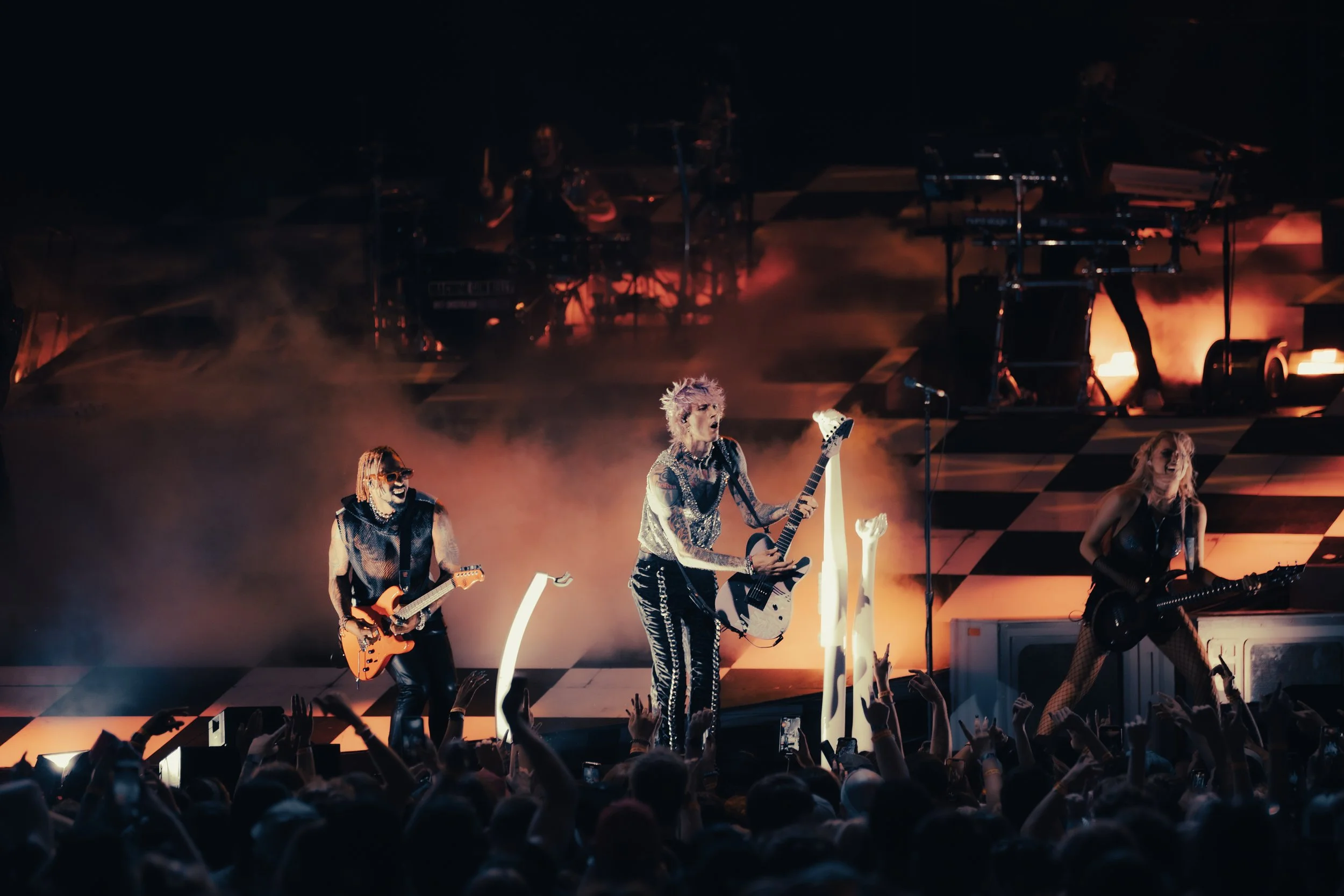 MGK (Machine Gun Kelly)