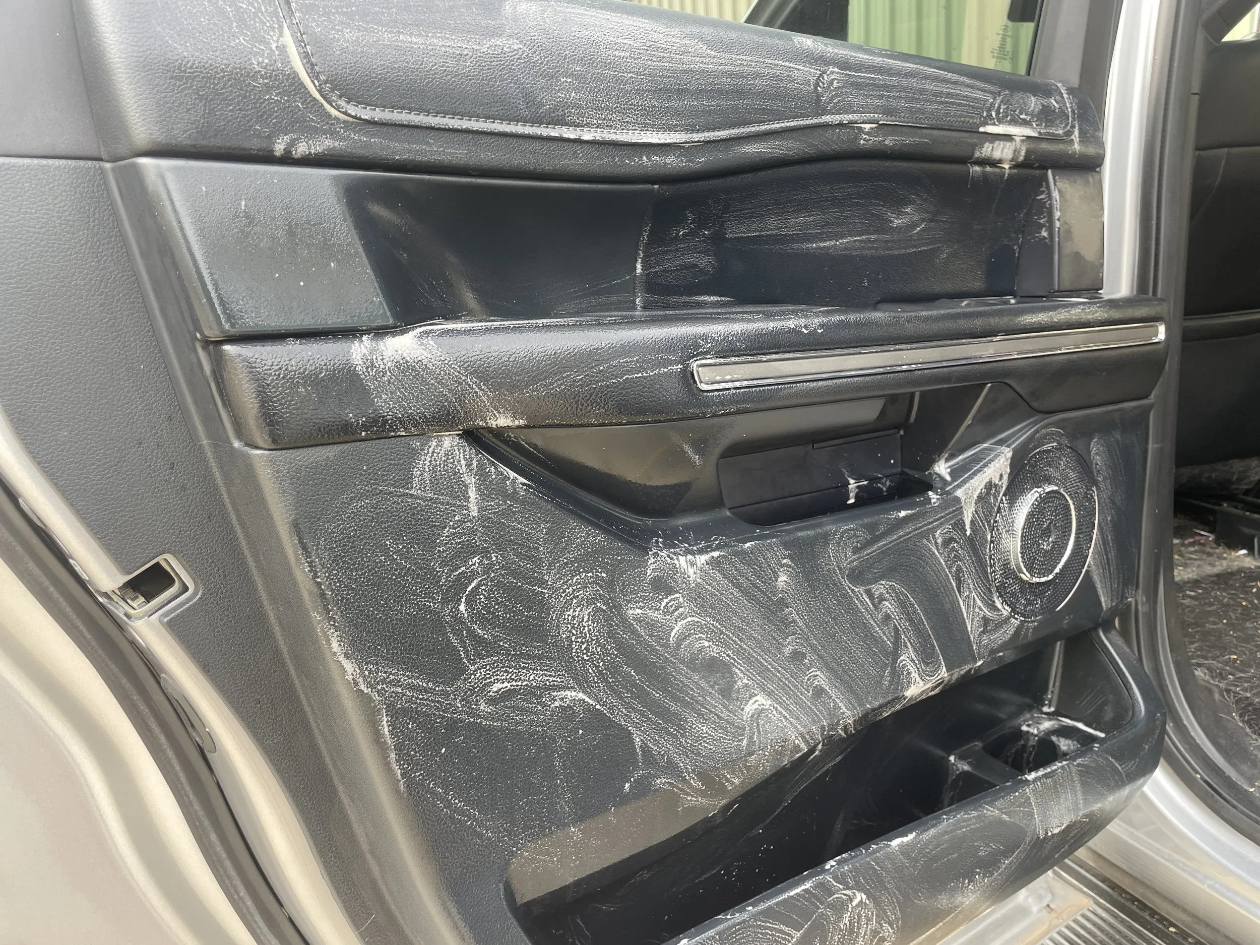 Extensive Interior Detail