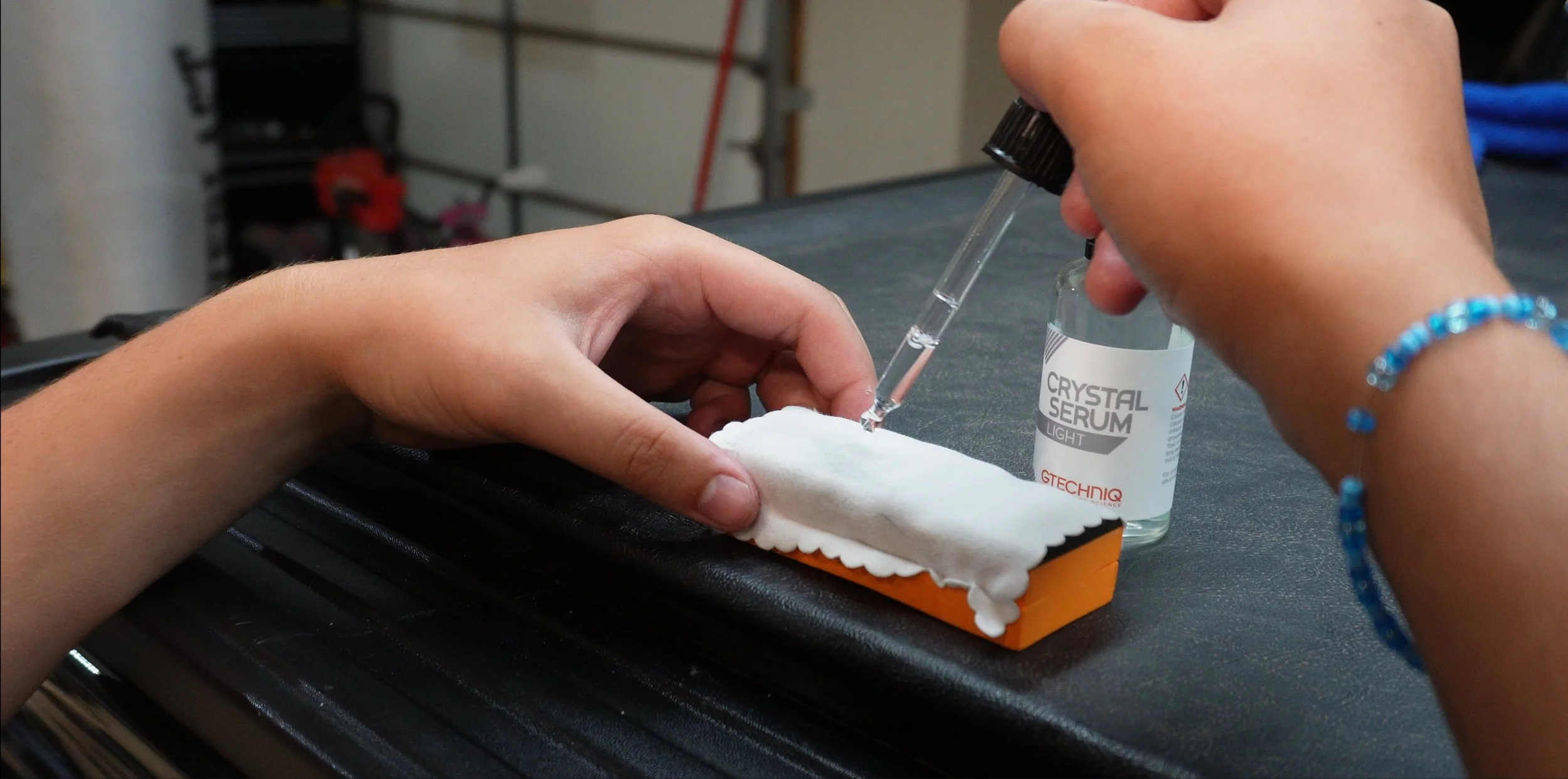 Example of the product and applicator