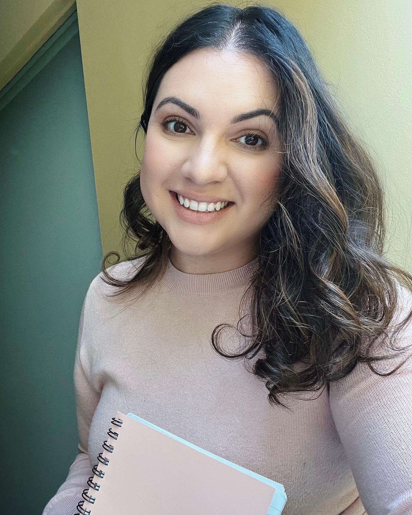 Listen up guys.. I do more than just open lockboxes 😉⁠
⁠
There are many ways we can work together!⁠
⁠
I can represent you to... ⁠
⁠
☀️ Purchase a home regardless of your level of experience in real estate⁠
☀️ Sell your home⁠
☀️ Buy and sell at the s