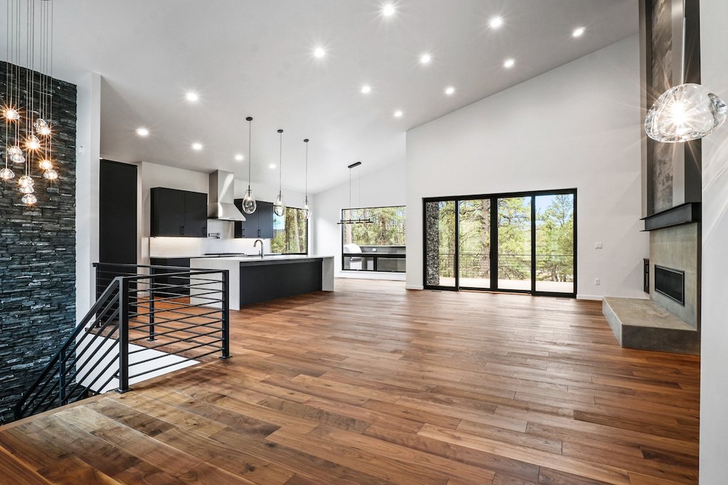   All photographs courtesy of    Colarelli Custom Homes   