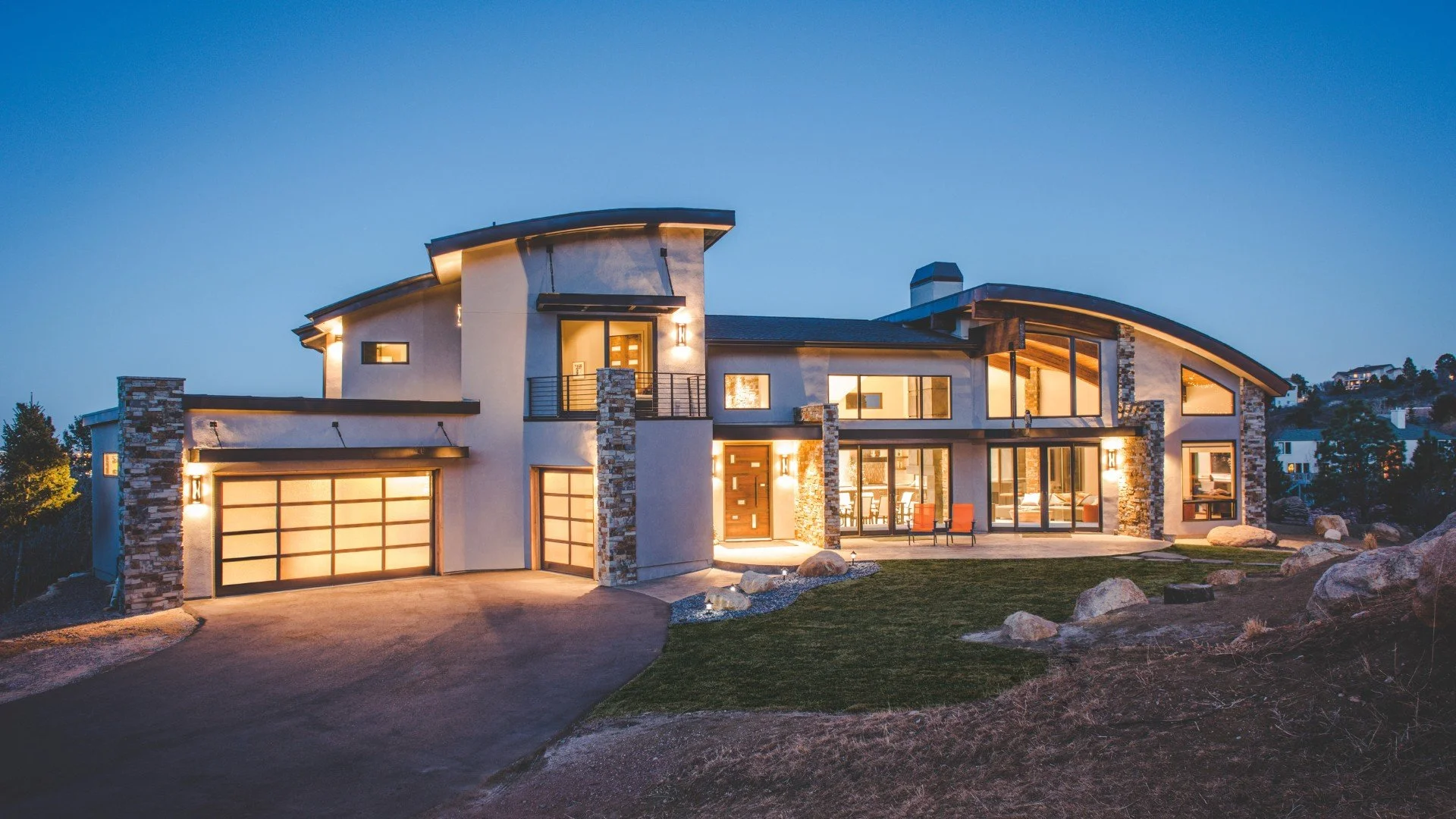 Contemporary-Home-Exterior_Broadmoor-Colorado-Springs_LGA-Studios-Home-Design.jpg