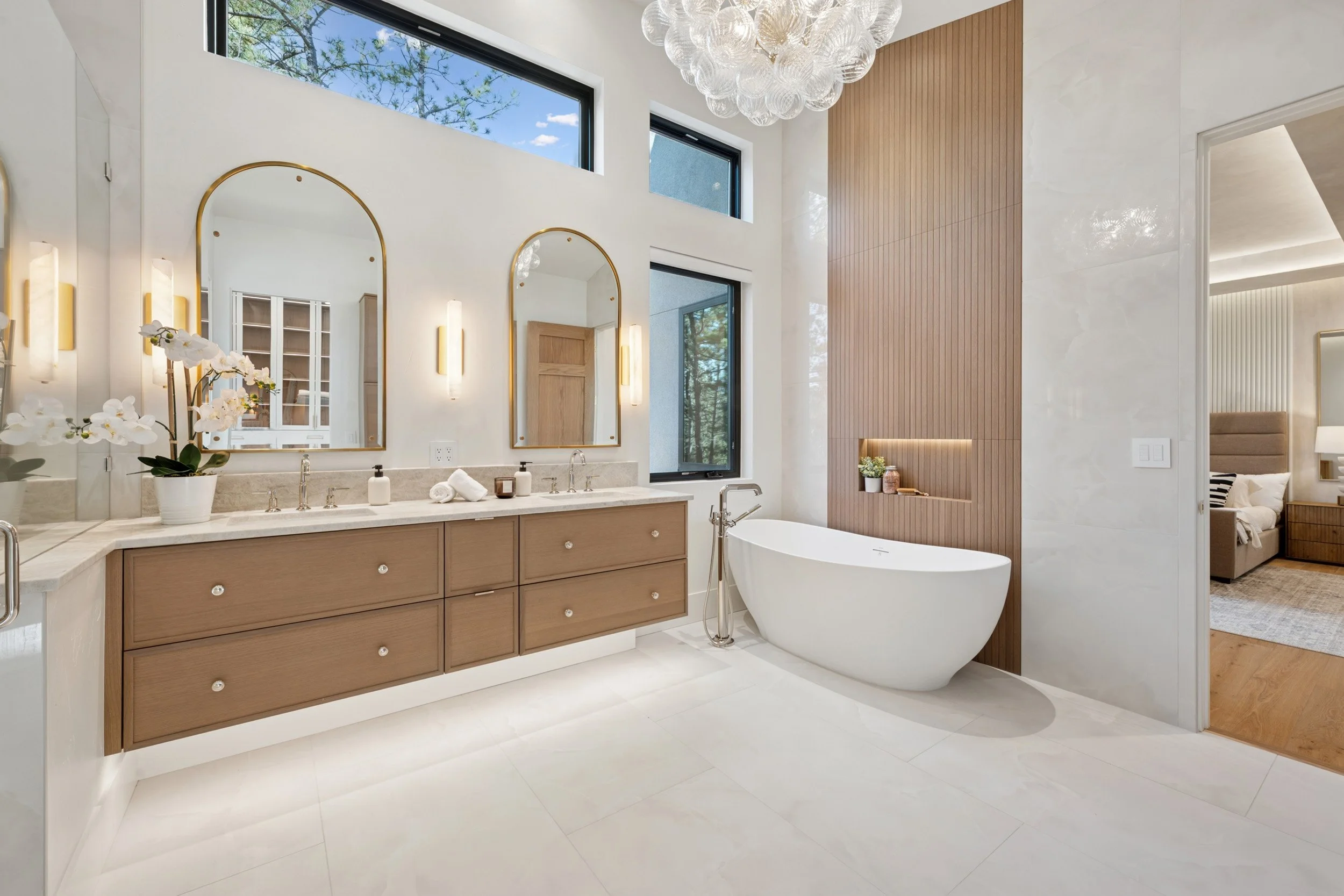 19_Contemporary Colorado bath.jpg