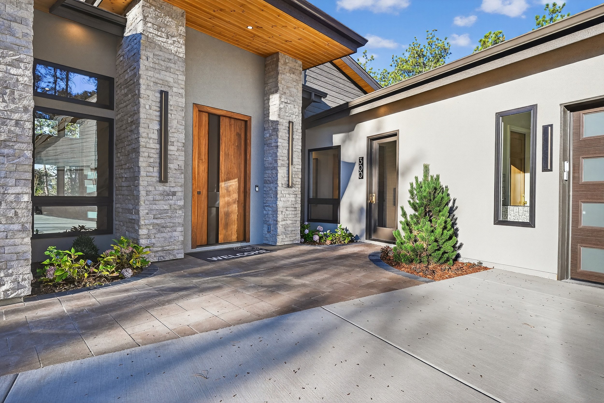 Award-winning custom home in Colorado Springs with contemporary architecture.
