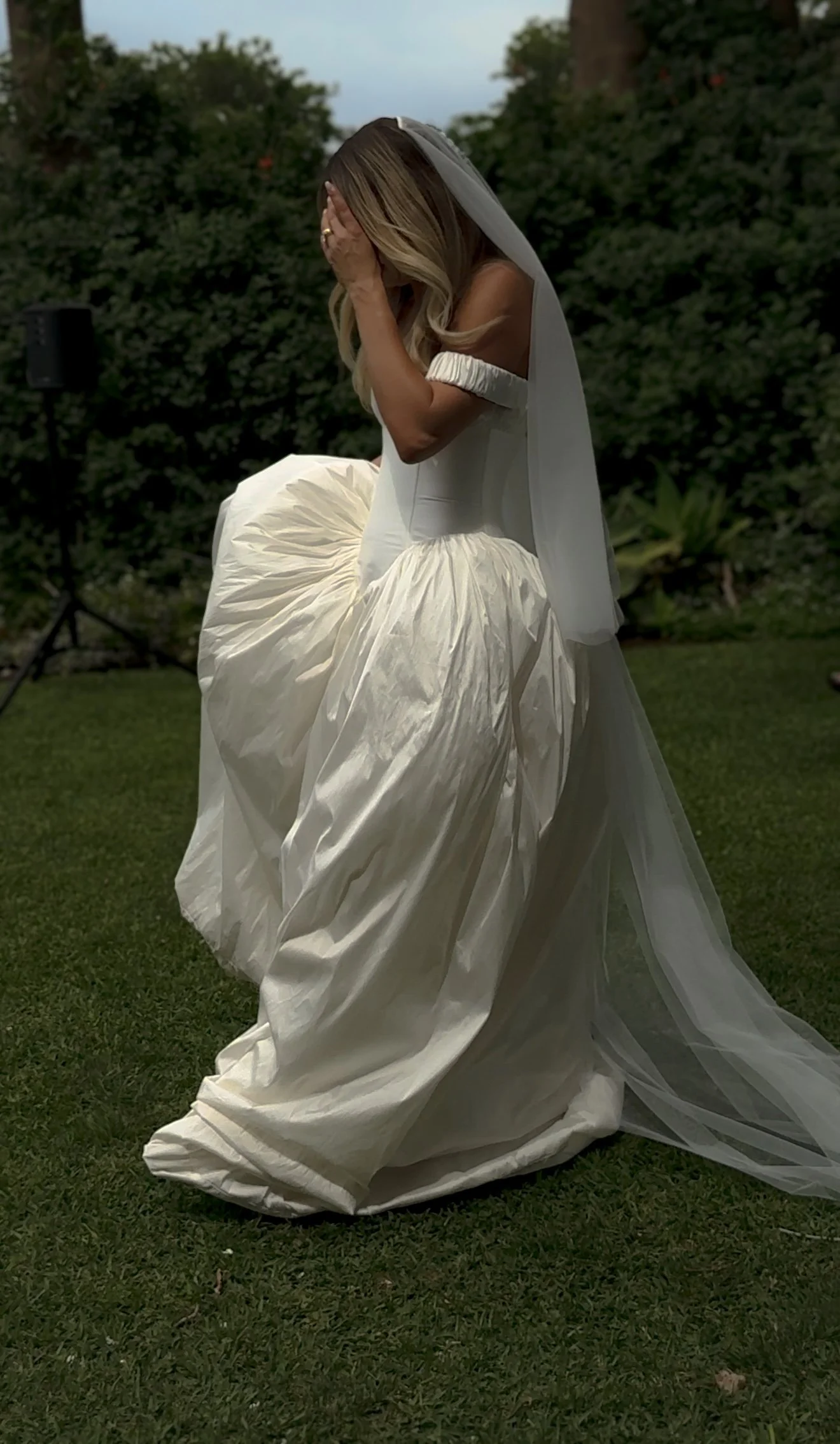 wedding content by the state of