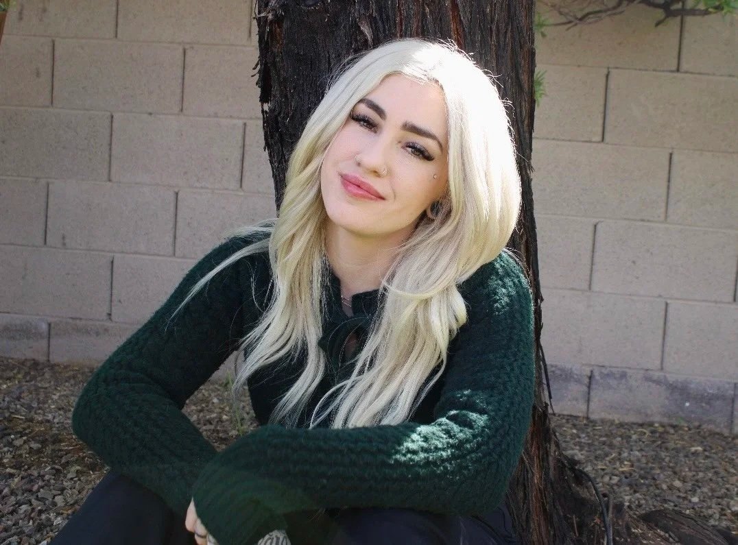 Kelsey May @ HealingHartze