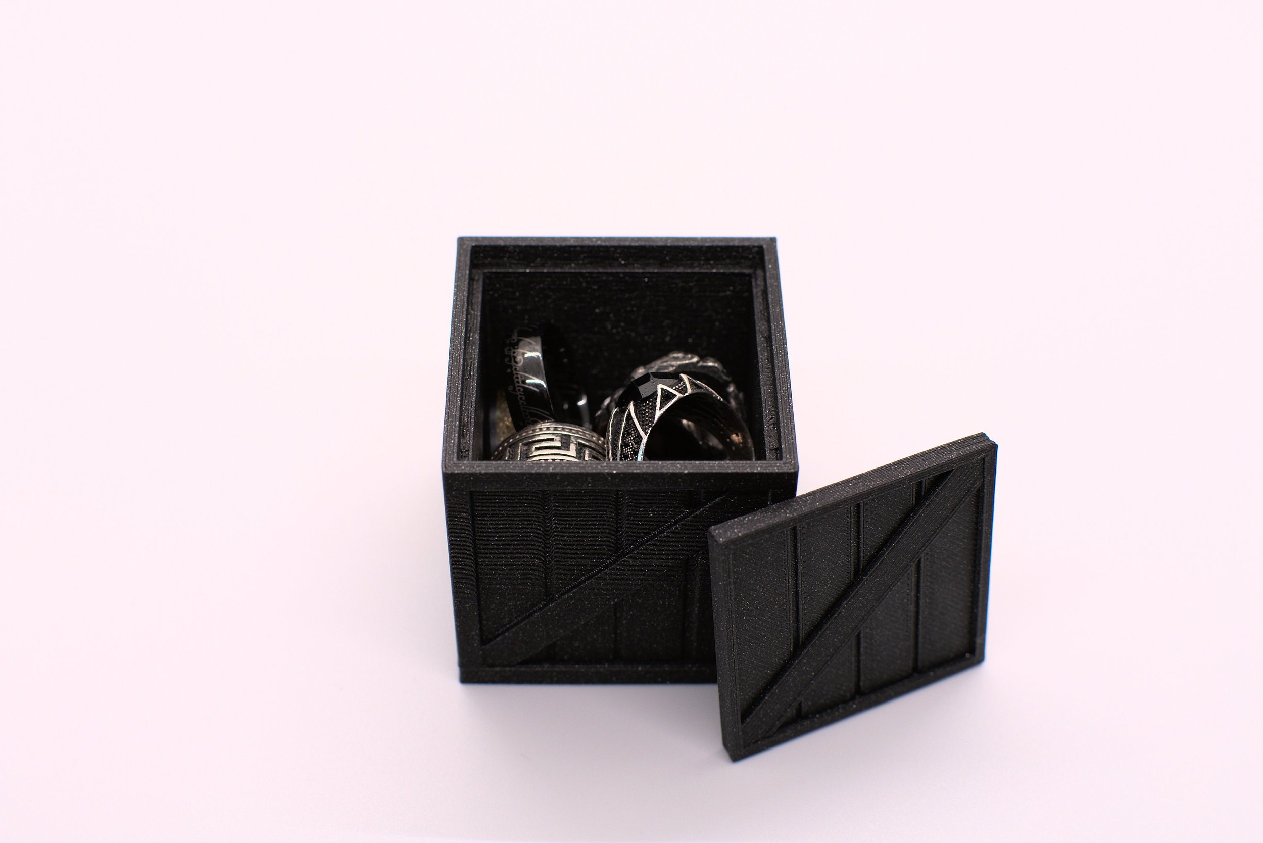 https://i.etsystatic.com/28992484/r/il/b4b055/3117059735/il_fullxfull.3117059735_btqg.jpg