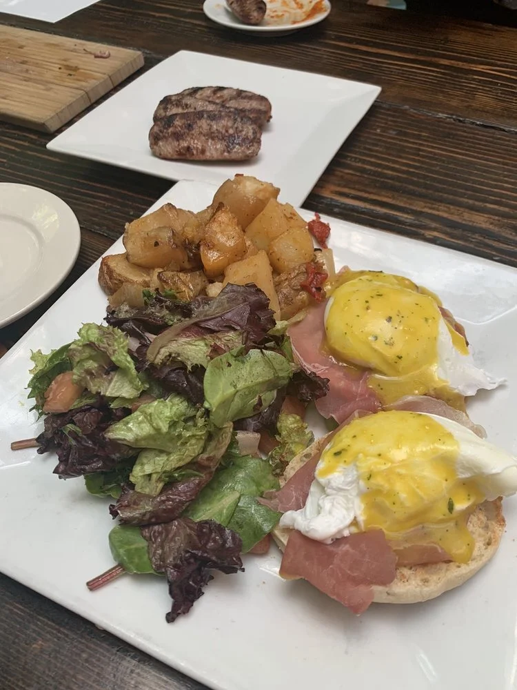 Best bottomless brunch in Brooklyn, NY