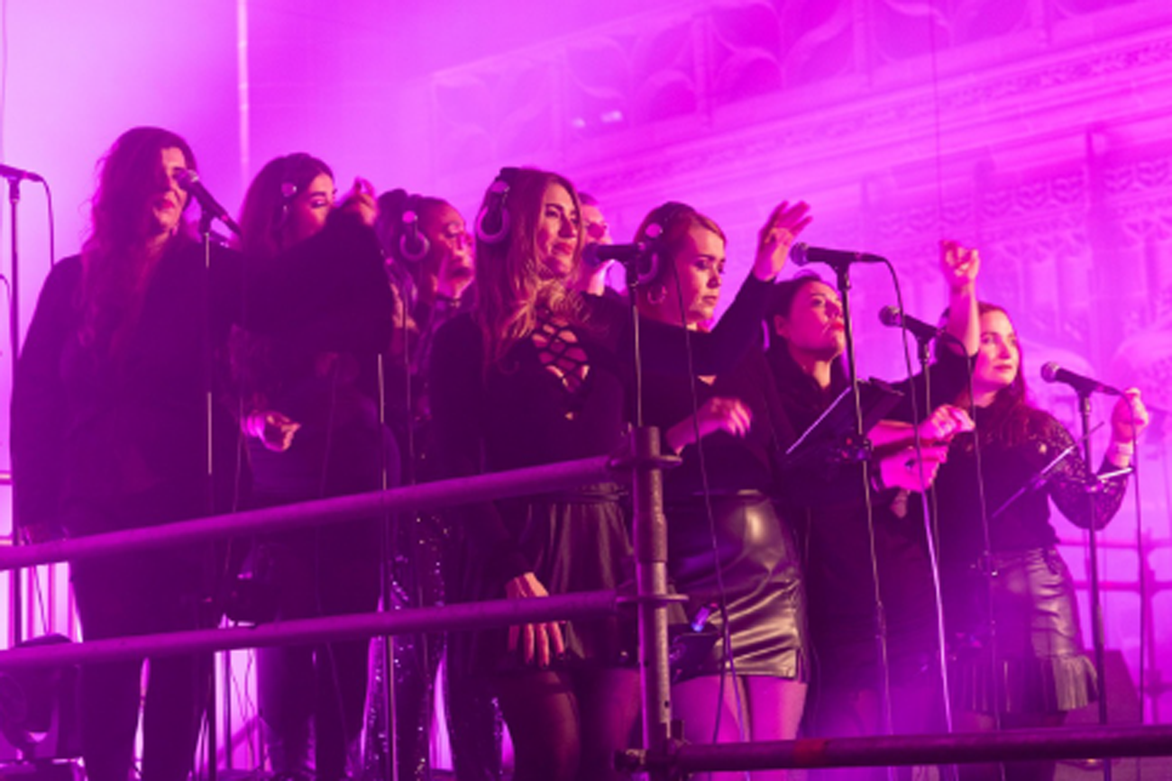 Choir and Sense of Singers performing