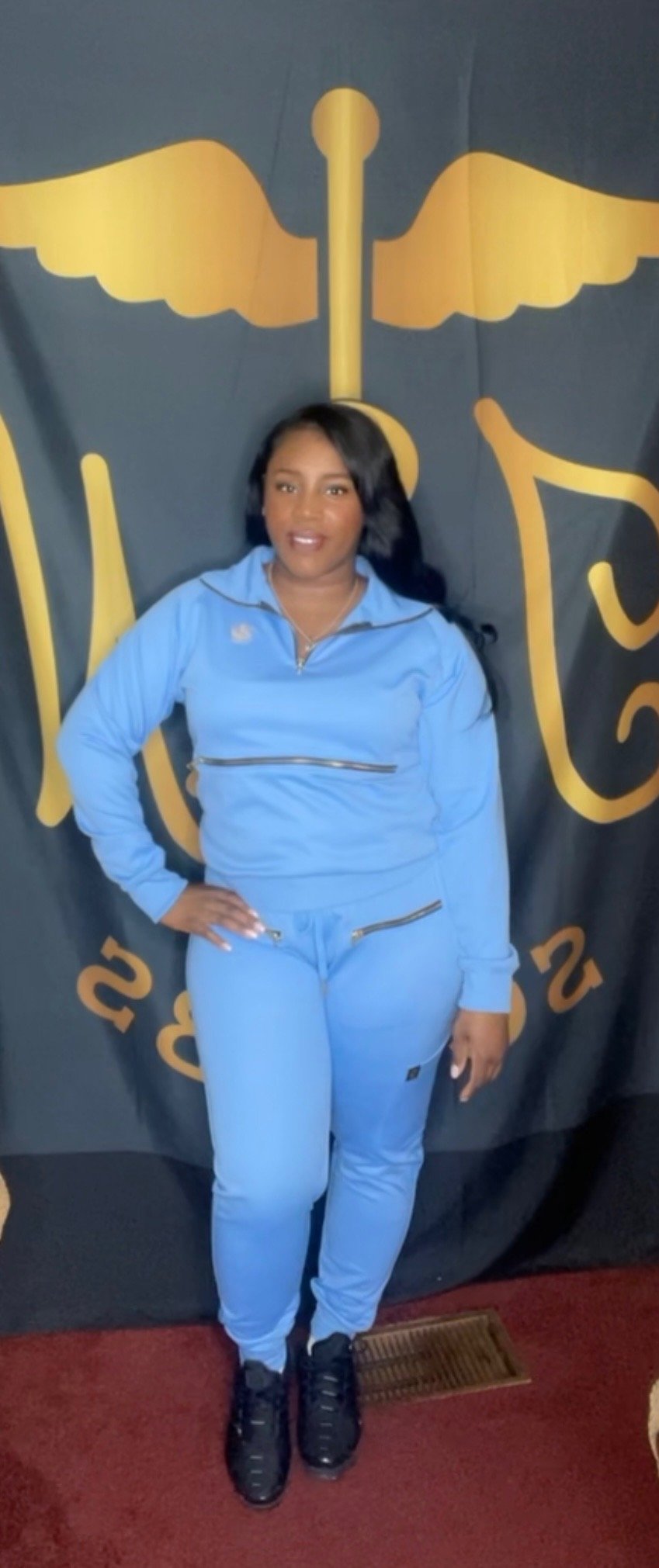 Zip It Up Light Blue.jpeg
