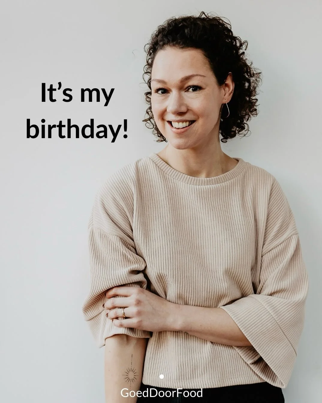 Officieel aan &lsquo;die andere kant&rsquo; van de 30 and I&rsquo;m totally fine with it🥰
&nbsp;
De afgelopen 10 jaar heb ik enorm veel kennis en ervaring opgedaan als het gaat om voeding en gezondheid. En geloof mij: als het om je hormonen gaat, is