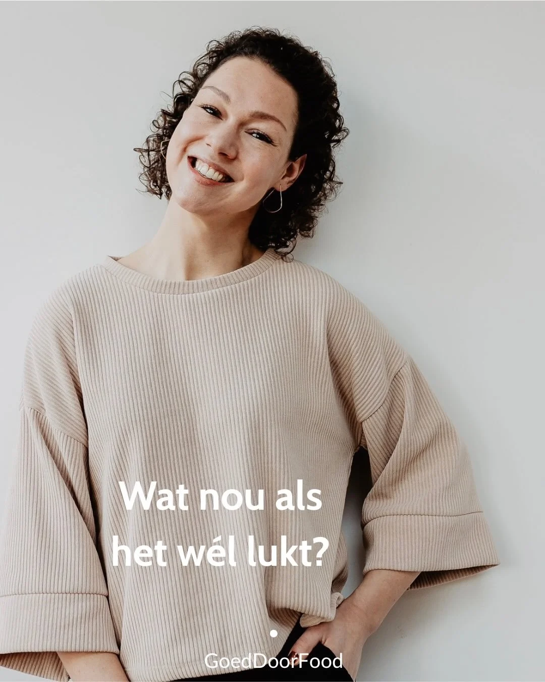 Je hebt al zoveel geprobeerd: van challenges, boeken en di&euml;ten tot schema&rsquo;s, calorie&euml;n tellen en apps die je vertellen wat je moet doen, maar telkens weer val je na een paar maanden terug in oude patronen. 

Dit maakt dat de teleurste