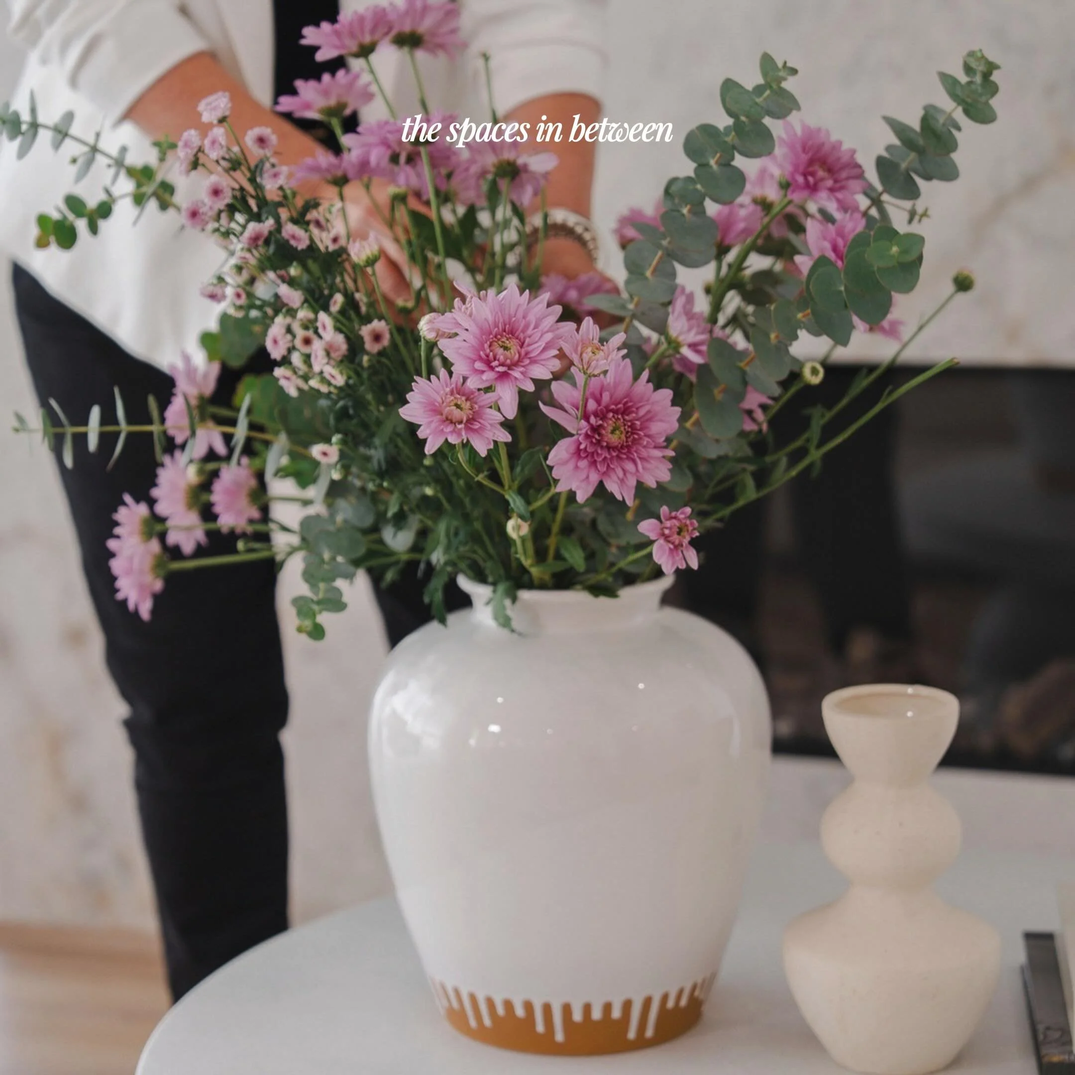 A good vase, the right blooms. The details are where it all comes together. 💐

#PerthInteriorDesigner #PerthInteriors #PerthHome #InteriorStyling #TimelessInteriors