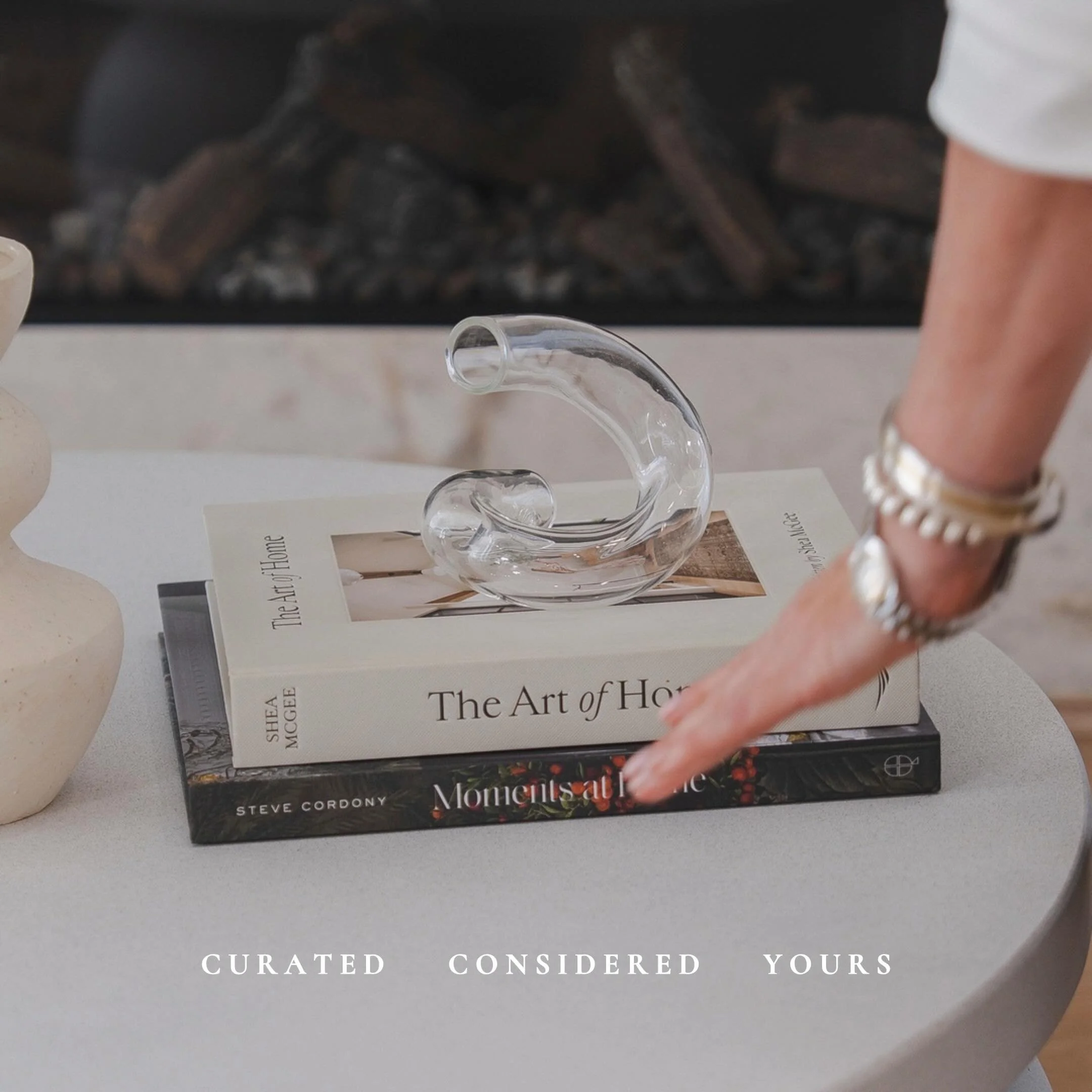 Good design doesn&rsquo;t happen by accident.&nbsp;
Every object has a place &mdash; we help you find it. 📚

#PerthInteriorDesigner #InteriorStyling #TimelessInteriors #StyledHome #HomeDesignAustralia