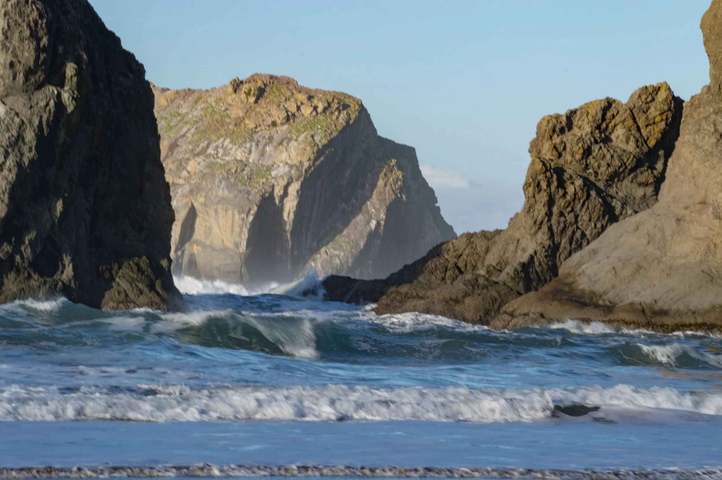 face rock peekaboo.jpg