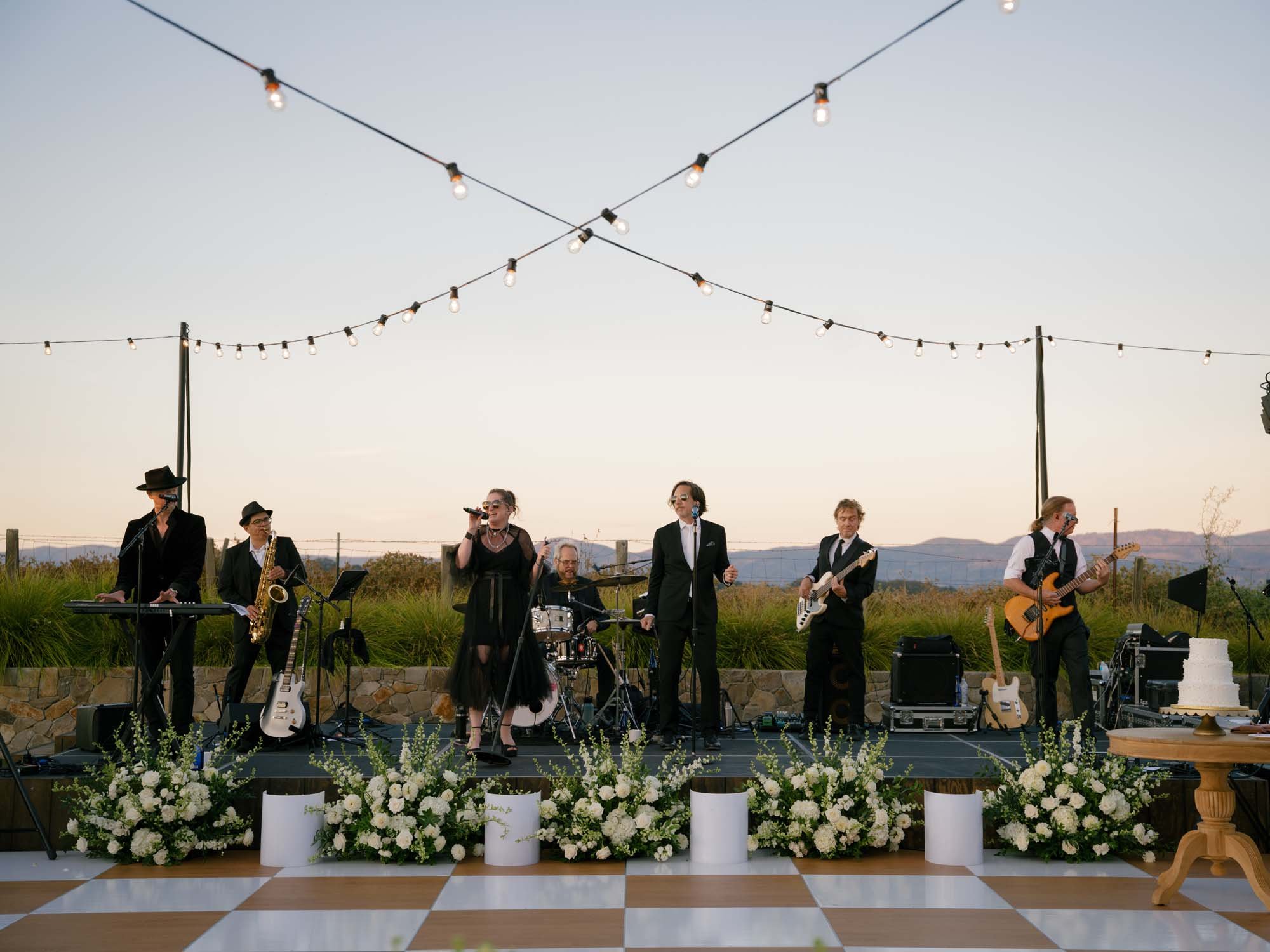 Carneros Resort and Spa Weddings - LC Floral Design Florist 4 (5).jpg