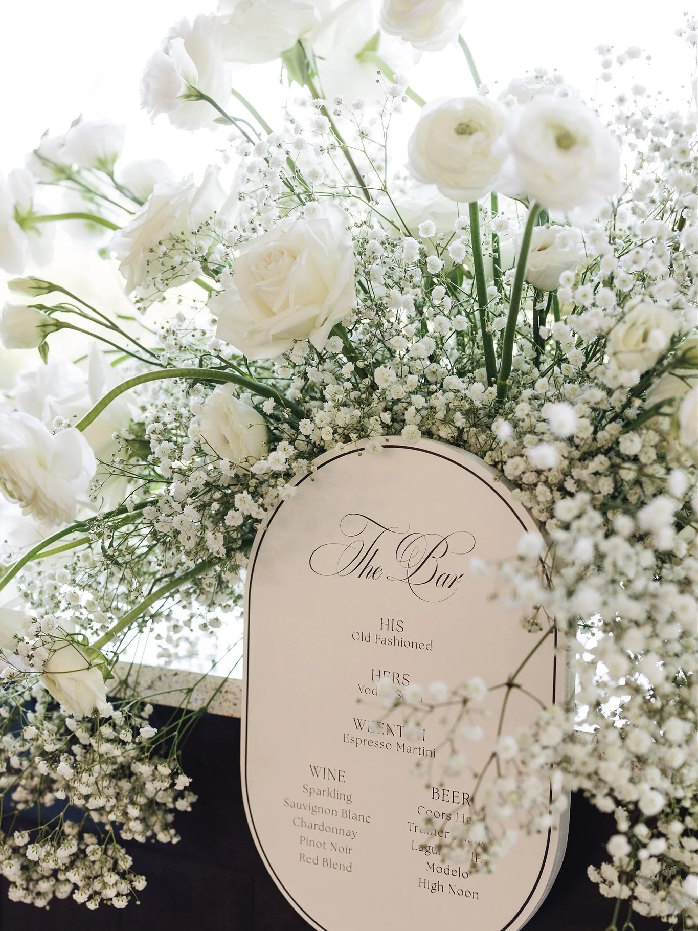 Soft blooms + signature drinks - the perfect welcome moment.

What&rsquo;s your go-to wedding cocktail?

Photography @ashleycarlascio 
Planning + design @joyfullygathered 
Signage @shimmerandstain 
Venue @silveradoresortweddings