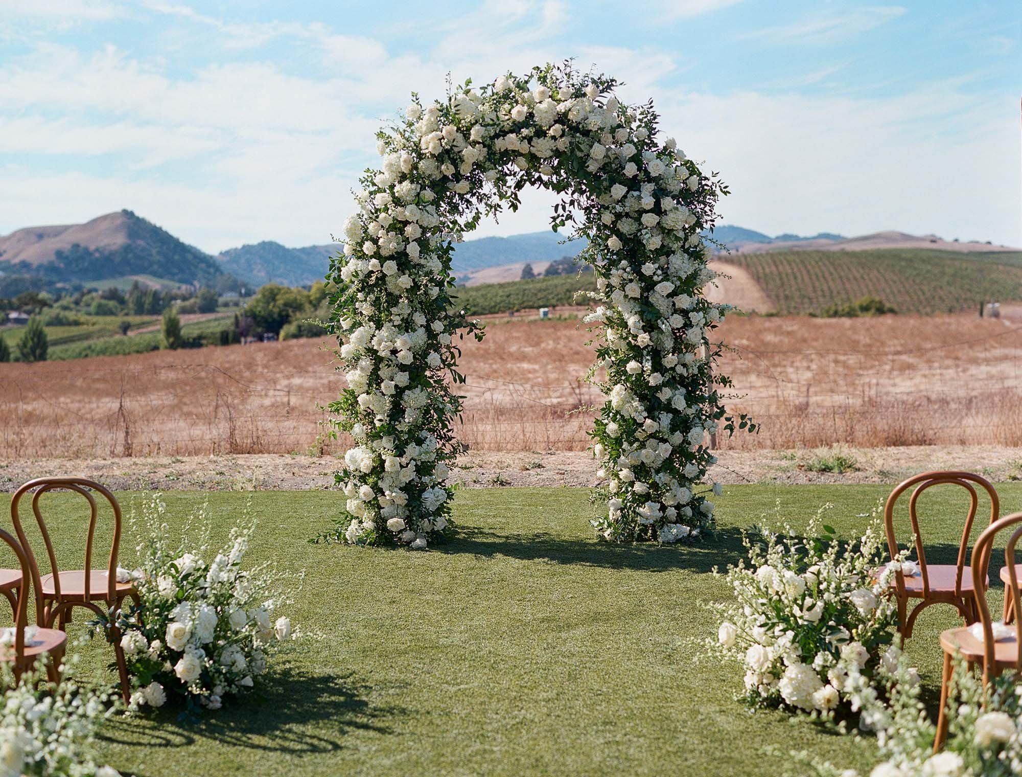 Carneros Resort and Spa Weddings - LC Floral Design Florist 5 (4).jpg