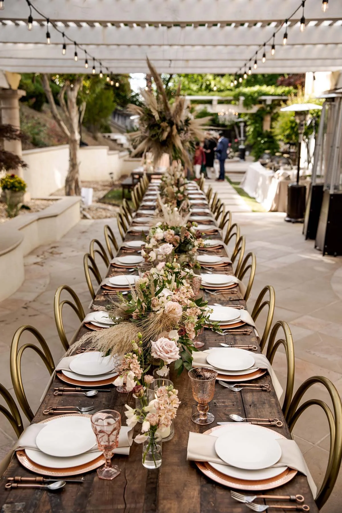 lcfloraldesign.com | LC Floral Design | Wedding Flower Designer Servicing San Francisco and the Bay Area in Northern California | Private Estate Weddings | Aperina Studios  (37).jpg