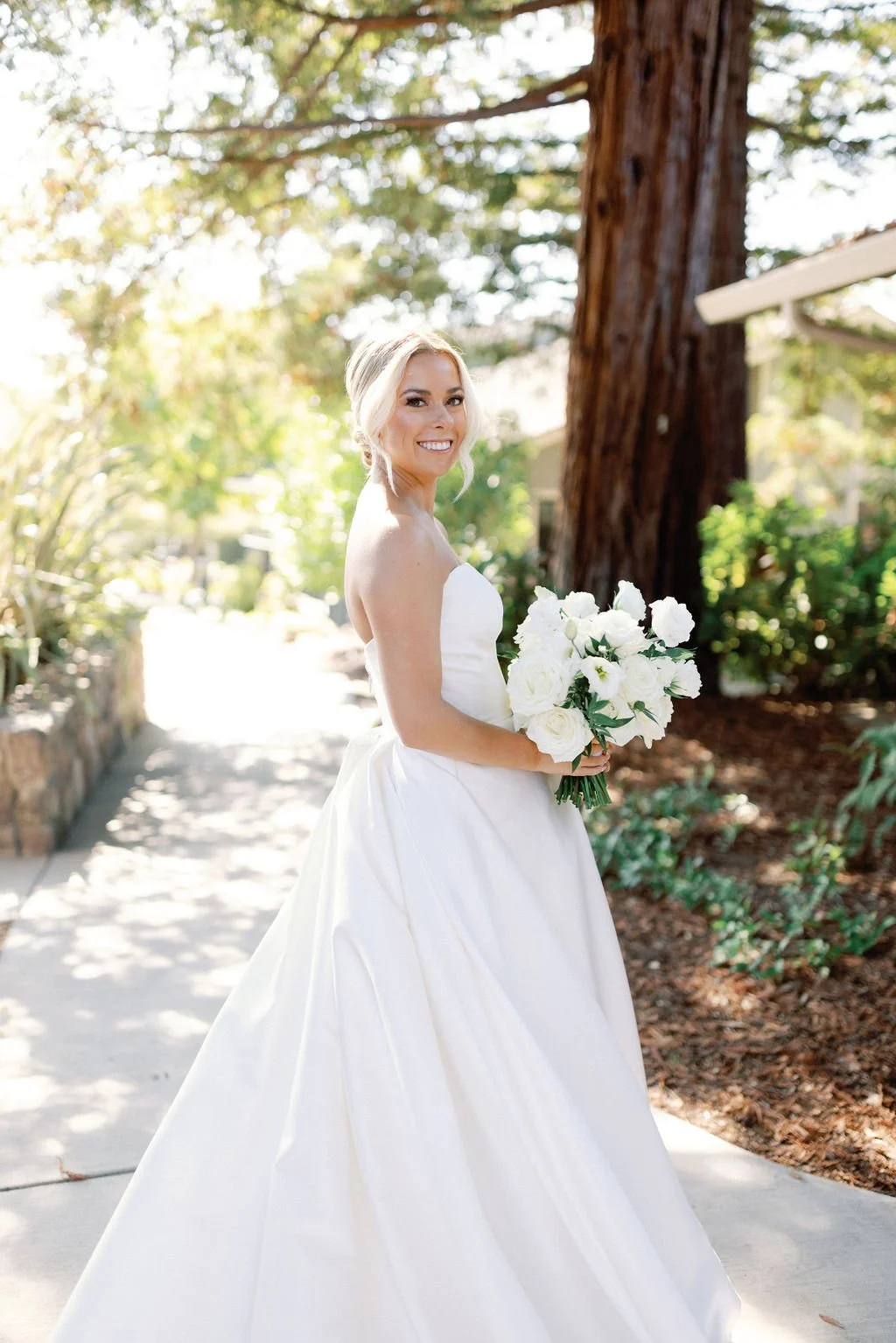 lcfloraldesign.com | LC Floral Design | Wedding Flower Designer Servicing San Francisco and the Bay Area in Northern California | Silverado Resort Weddings  | Katie Shuler Photography  0 (3).jpg