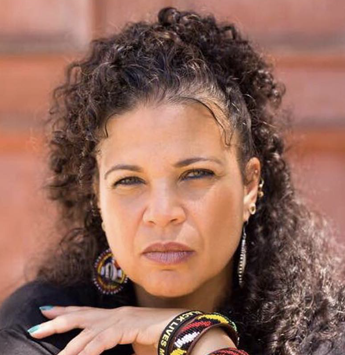 Dr. Melina Abdullah 