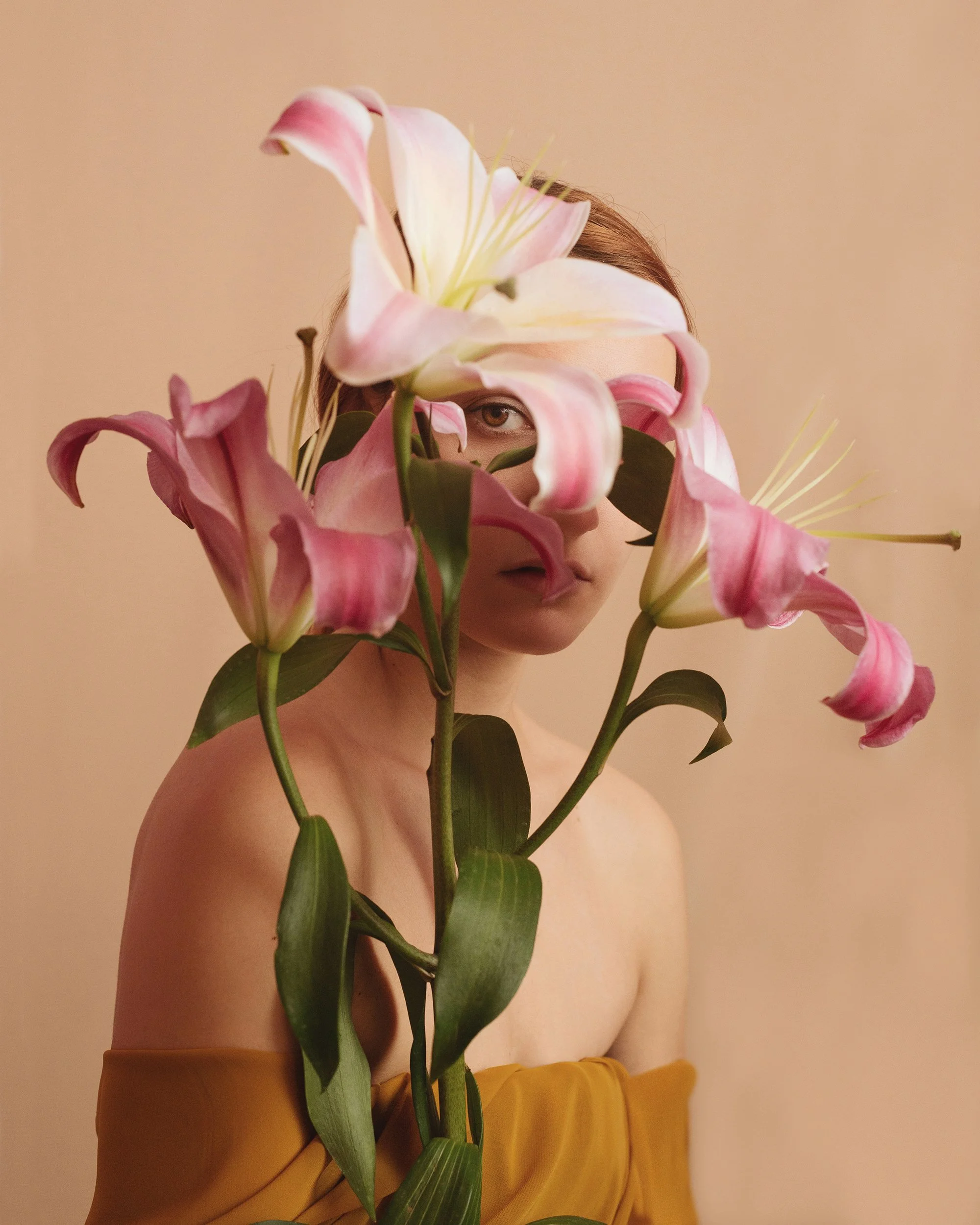Foteini Zaglara / Greece / Lilium (self-portrait)