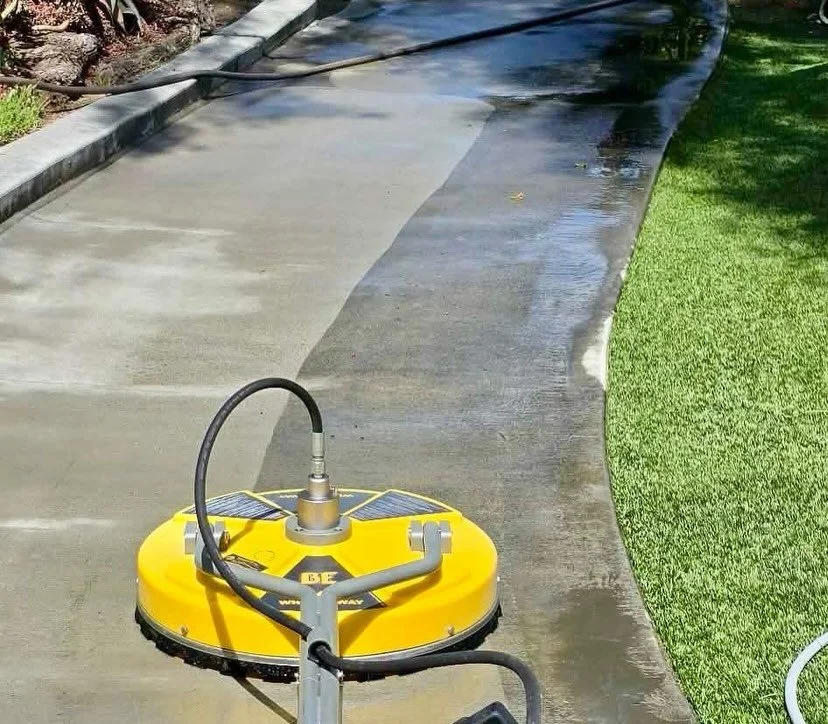 Pressure Washing for a Cleaner Property

Concrete, driveways, patios, walkways, and other hard surfaces can build up dirt, grime, algae, oil, and other buildup over time.

Total Turf Care provides professional pressure washing services for both resid