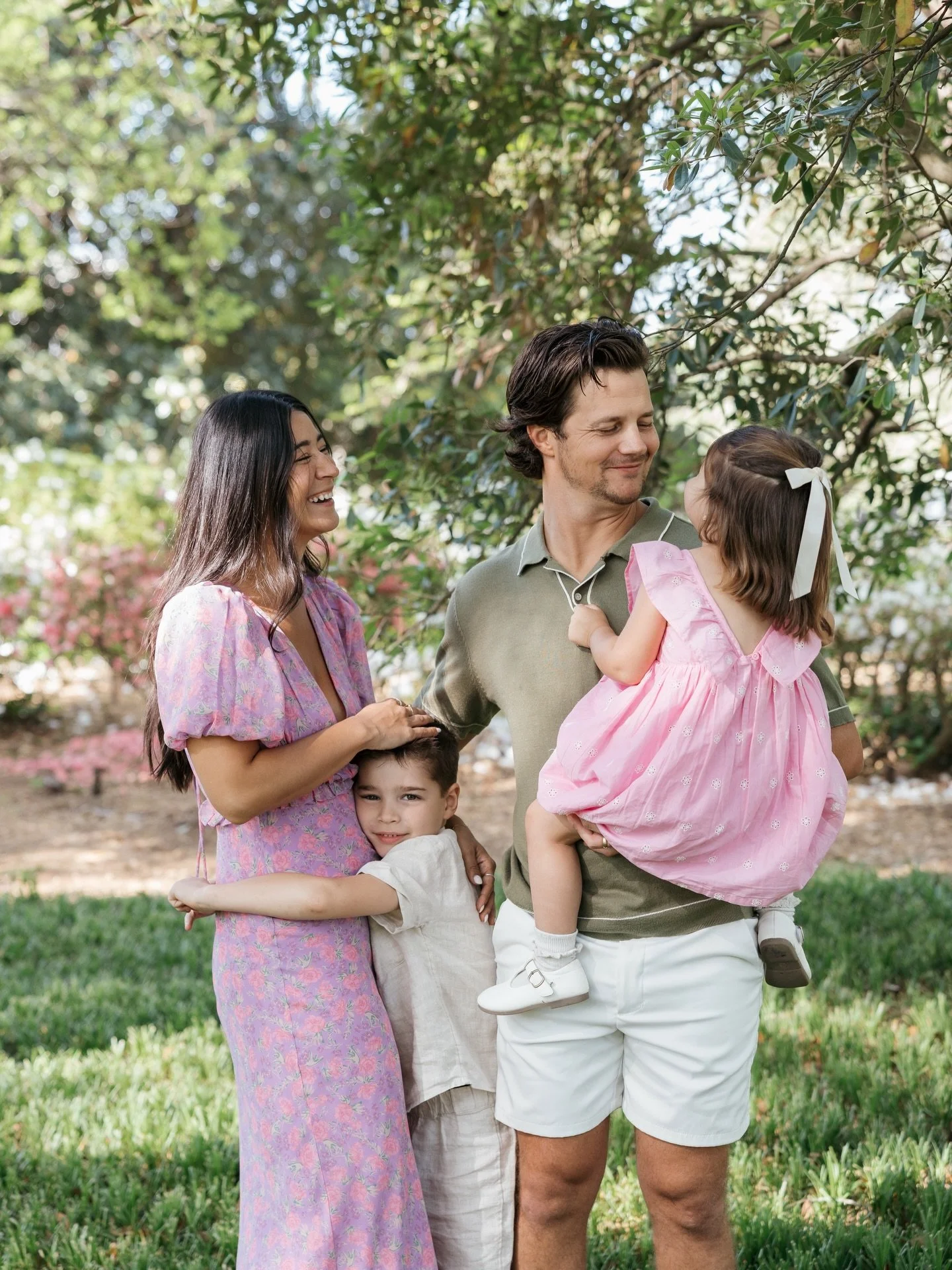 I would actually LOVE to giggle and goof around with your kiddos, I promise!!!! I had the sweetest morning capturing these cuties this spring 🌸
