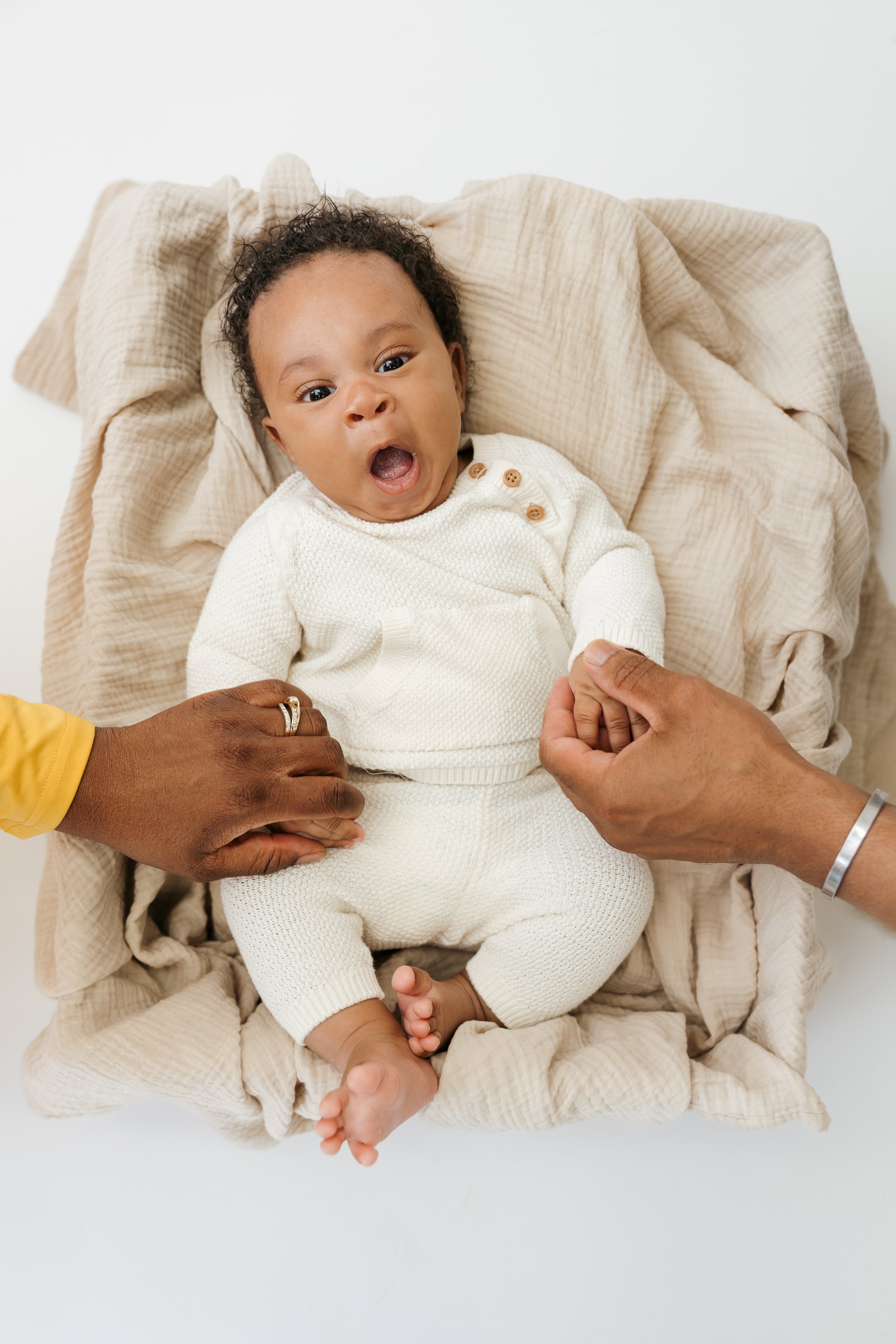 DTIIINewbornPortraits_060925_StaborStudios-12.jpg