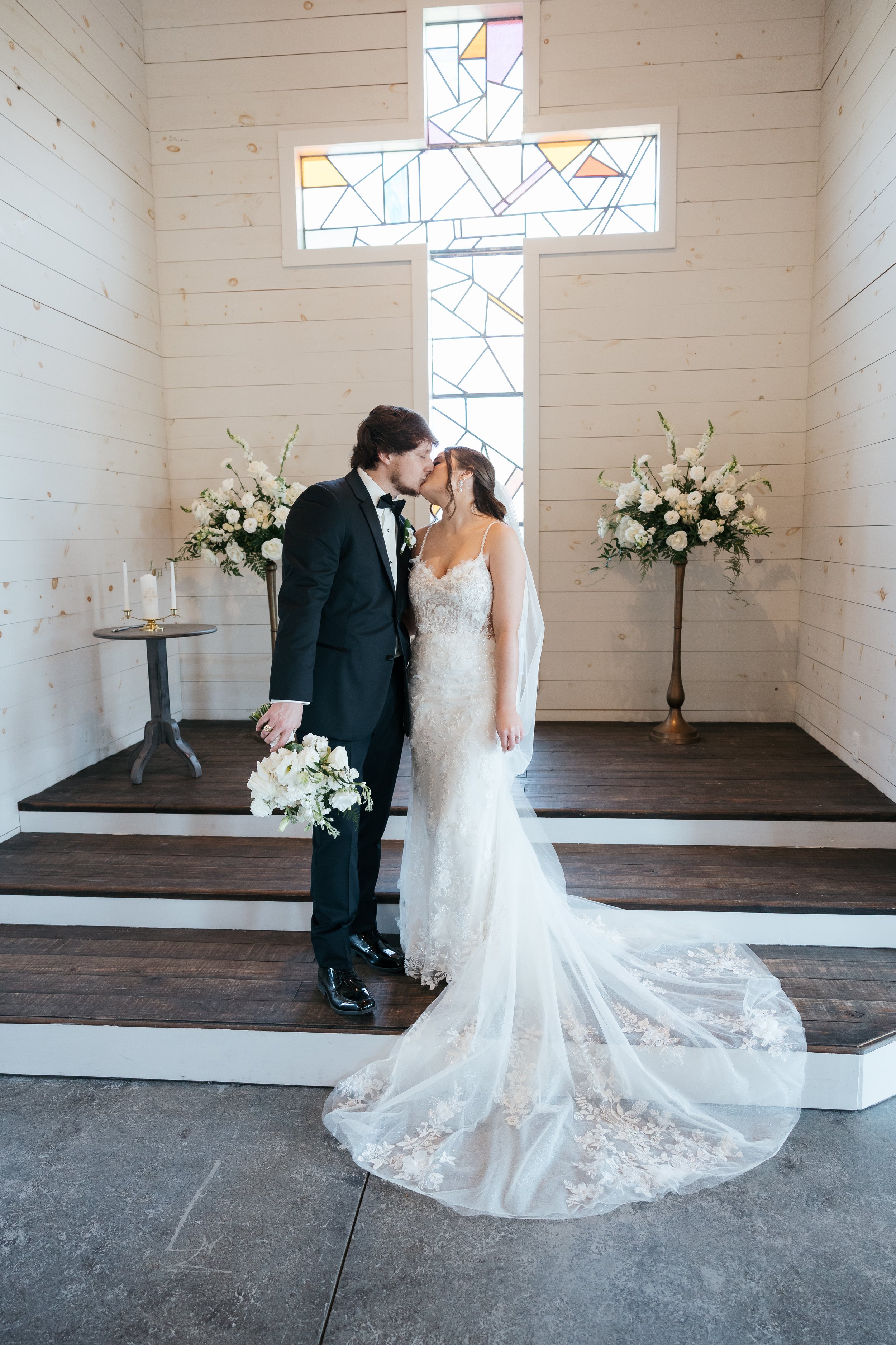 TheWallings032126_BridalPortraits_StaborStudios-28.jpg